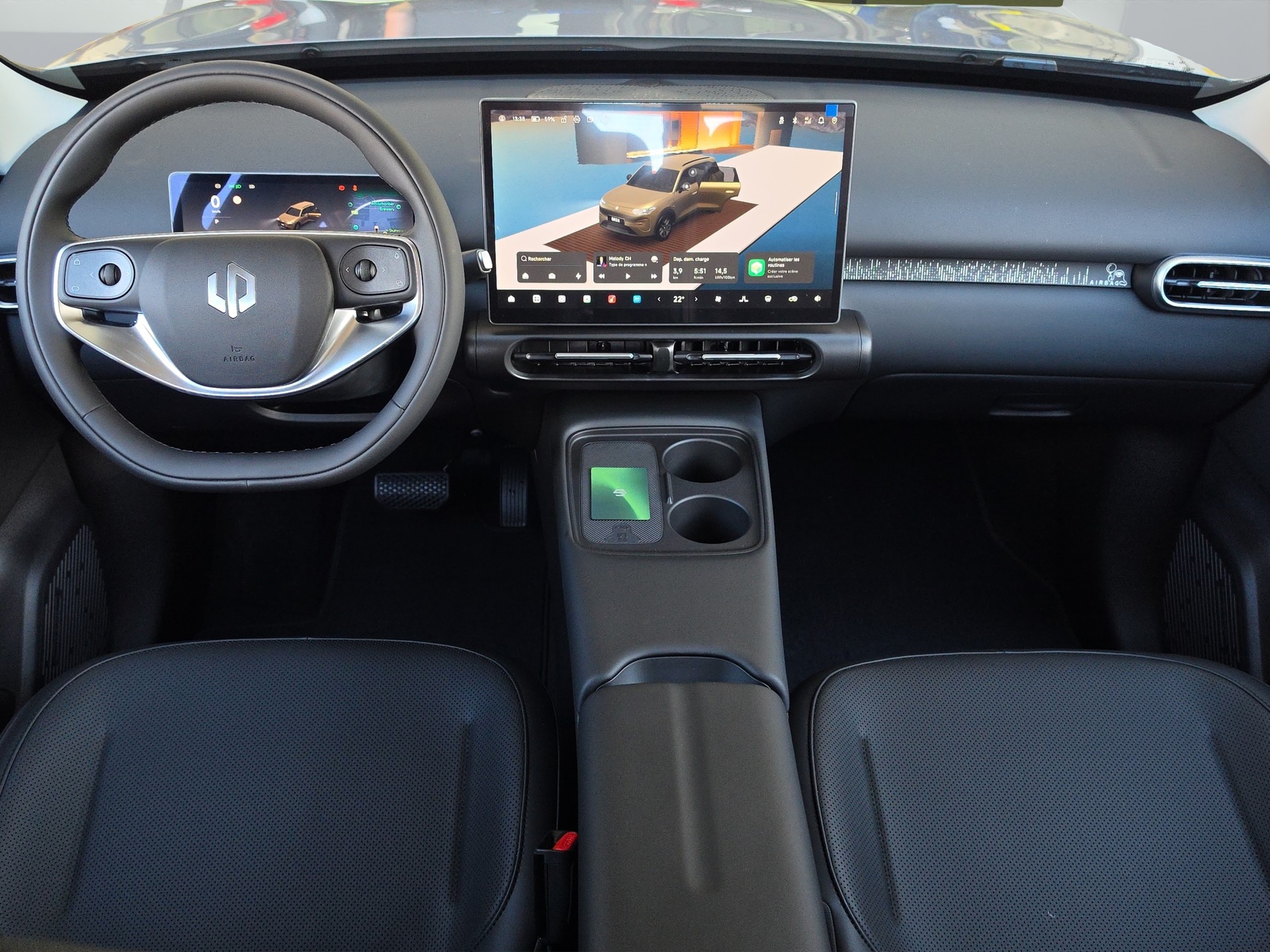 LEAPMOTOR B03X EV-image-12