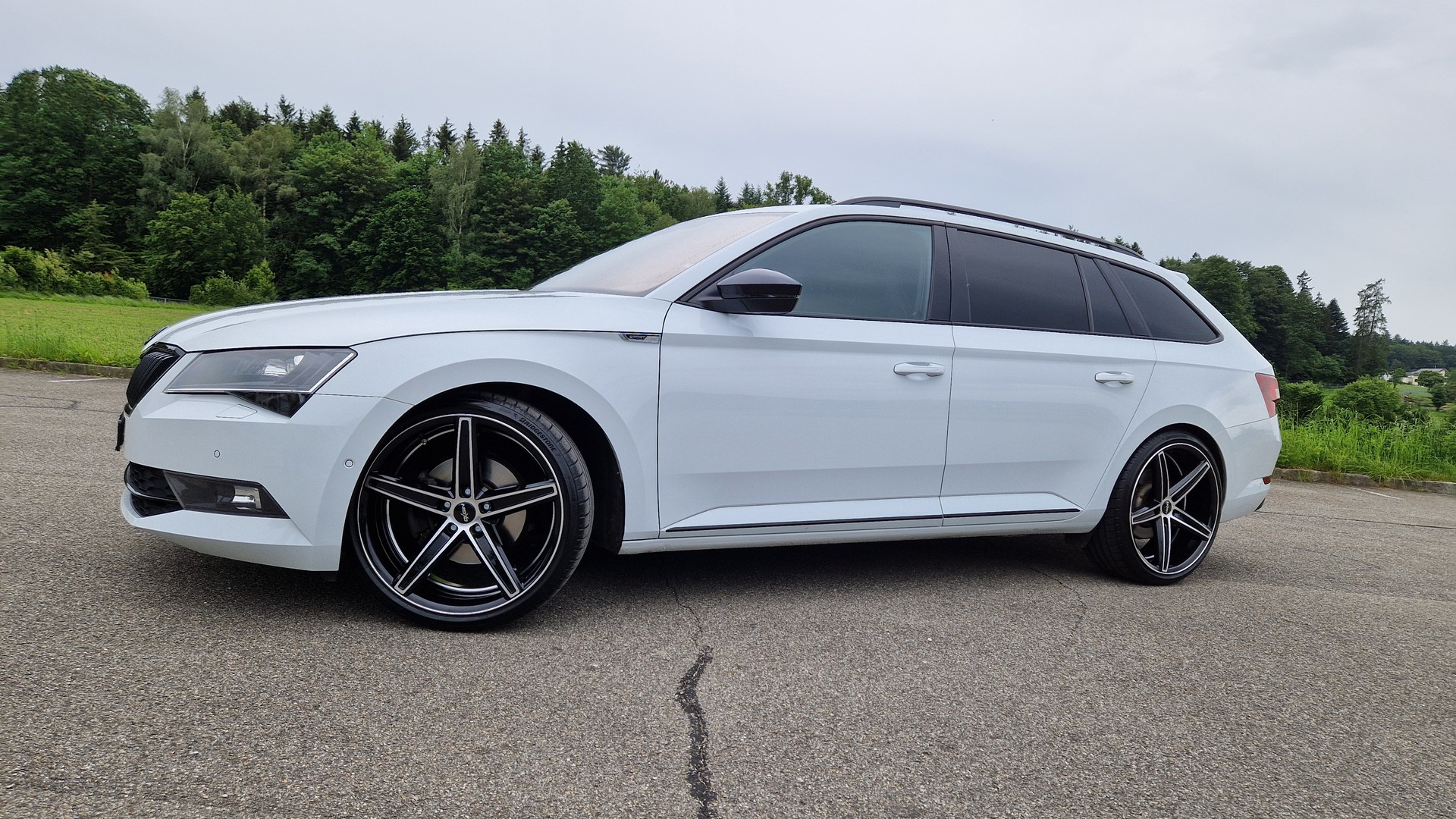 SKODA 2.0 TDI 190 SportLine+ 4x4 DSG-image-1