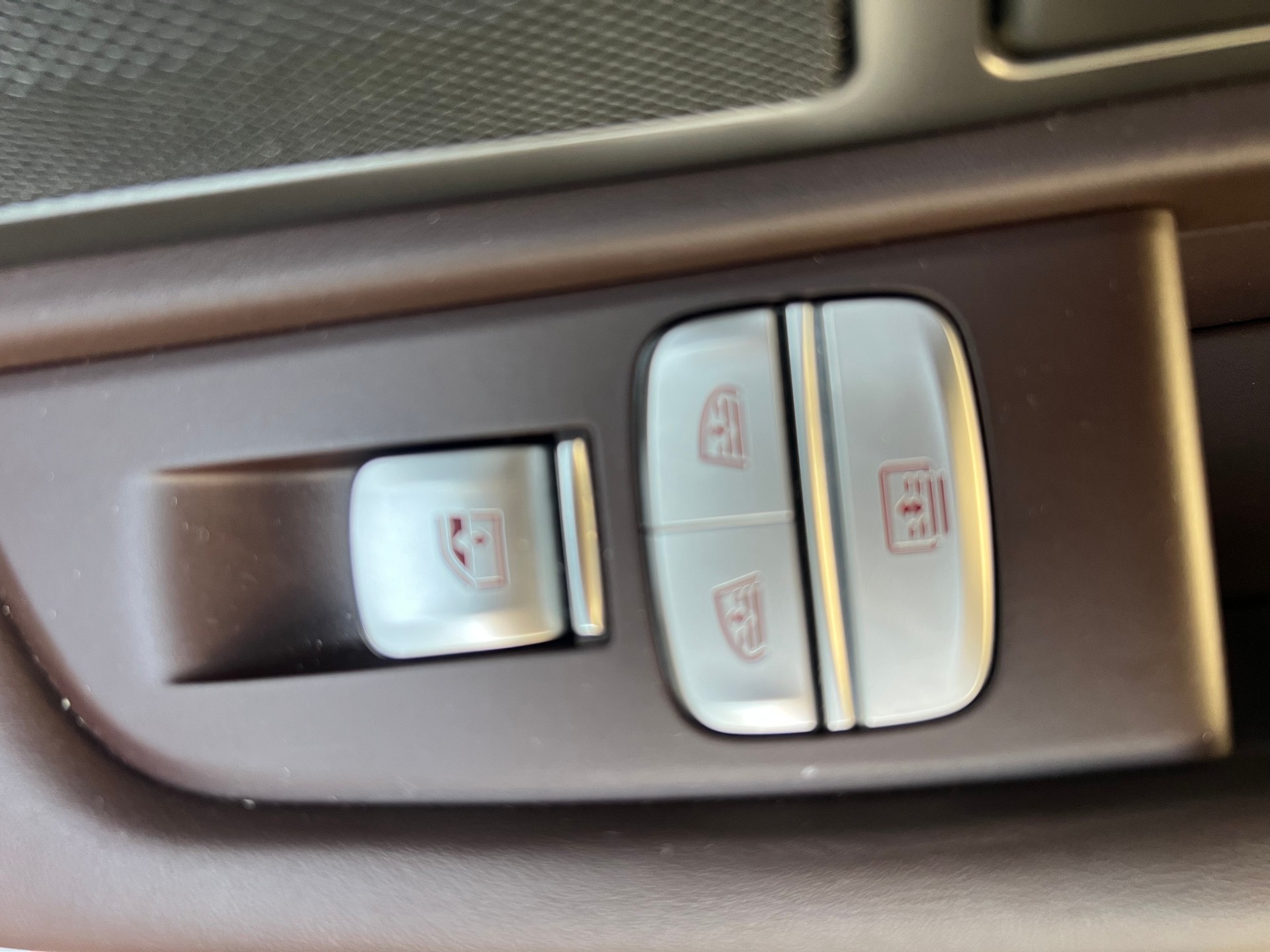 BMW 750d xDrive Steptronic-image-15