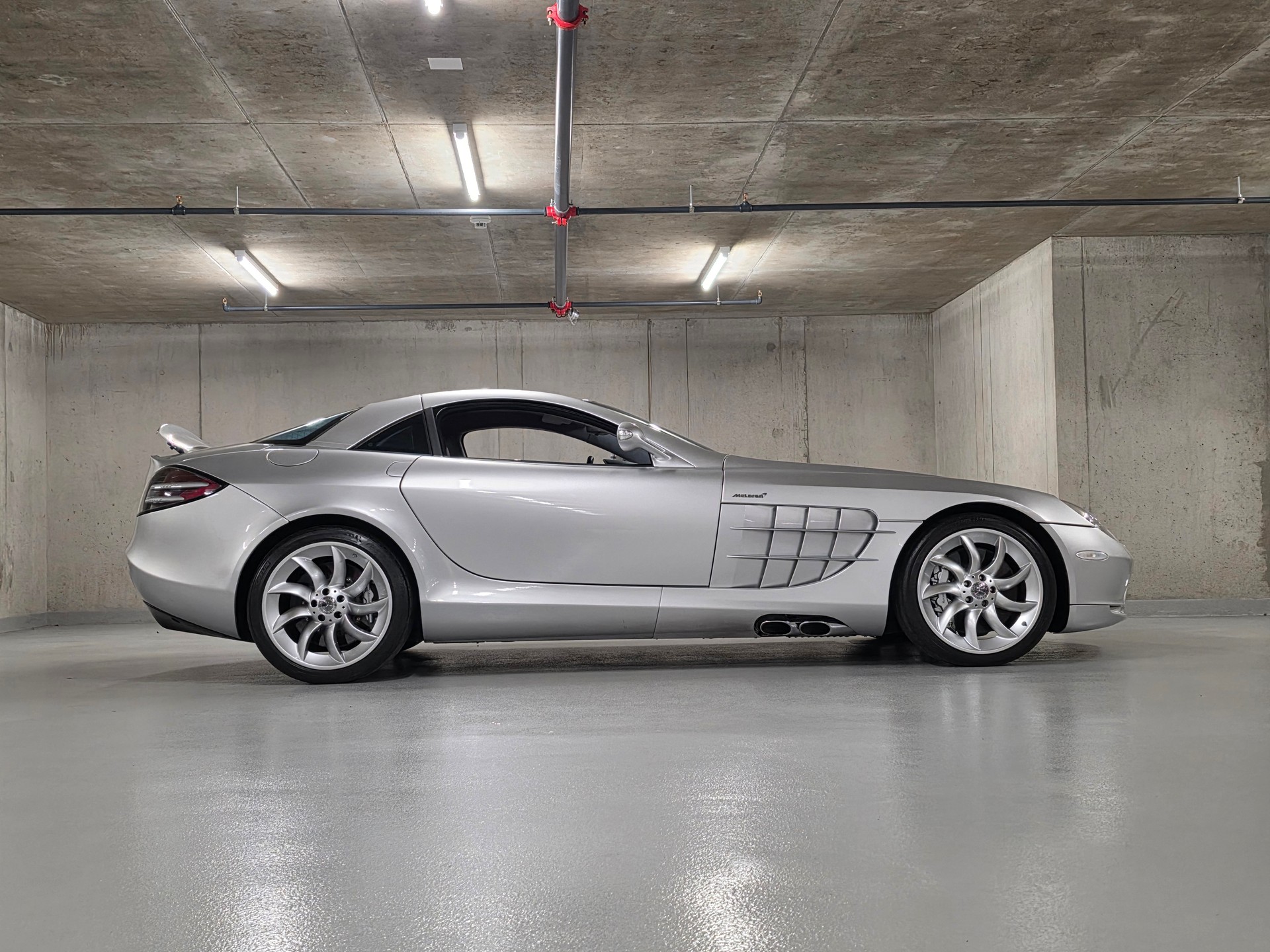 MERCEDES-BENZ Série suisse-image-17