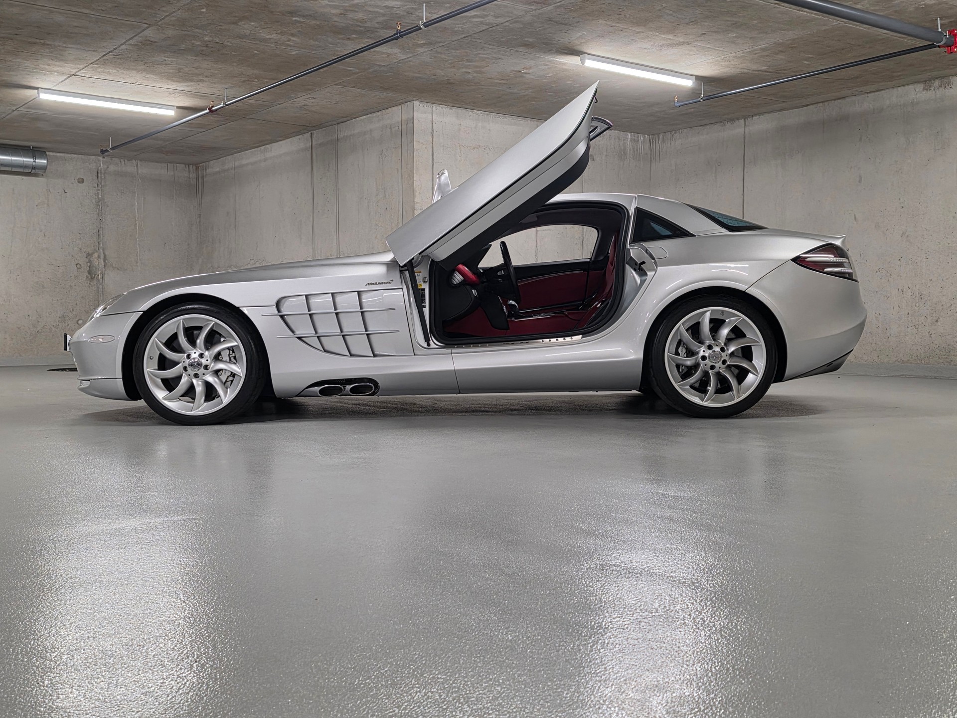 MERCEDES-BENZ Série suisse-image-12