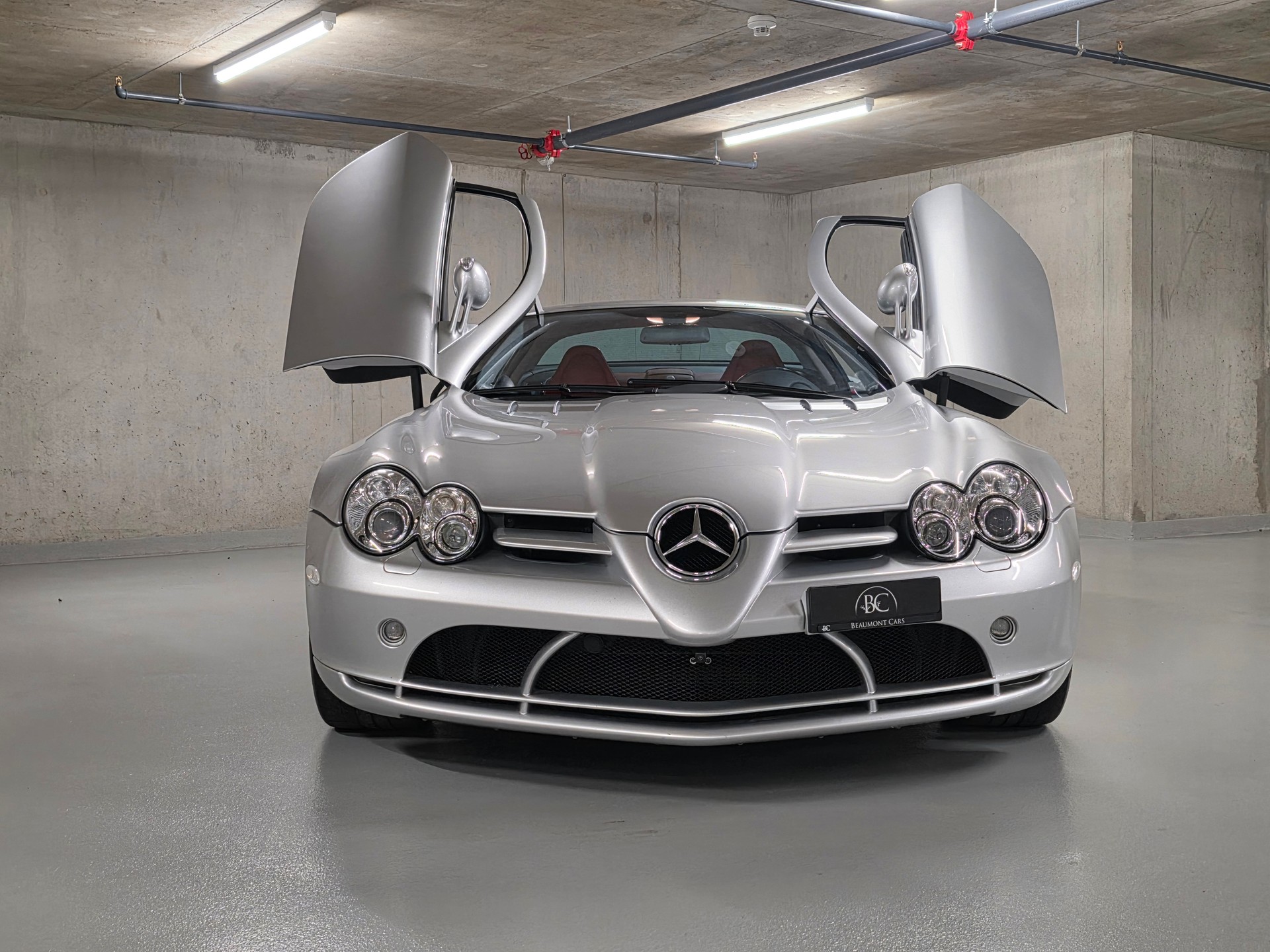 MERCEDES-BENZ Série suisse-image-18