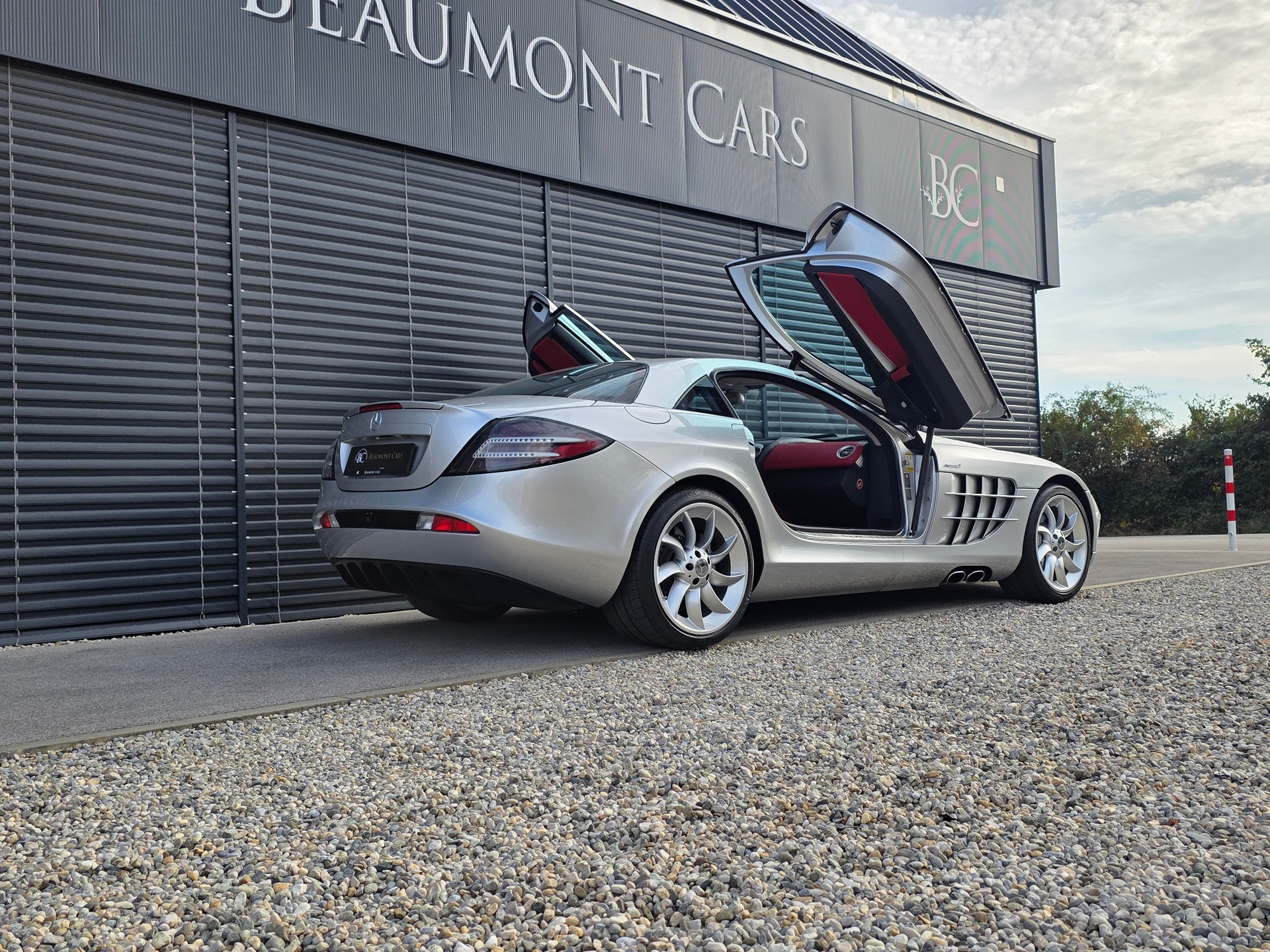 MERCEDES-BENZ Série suisse-image-1