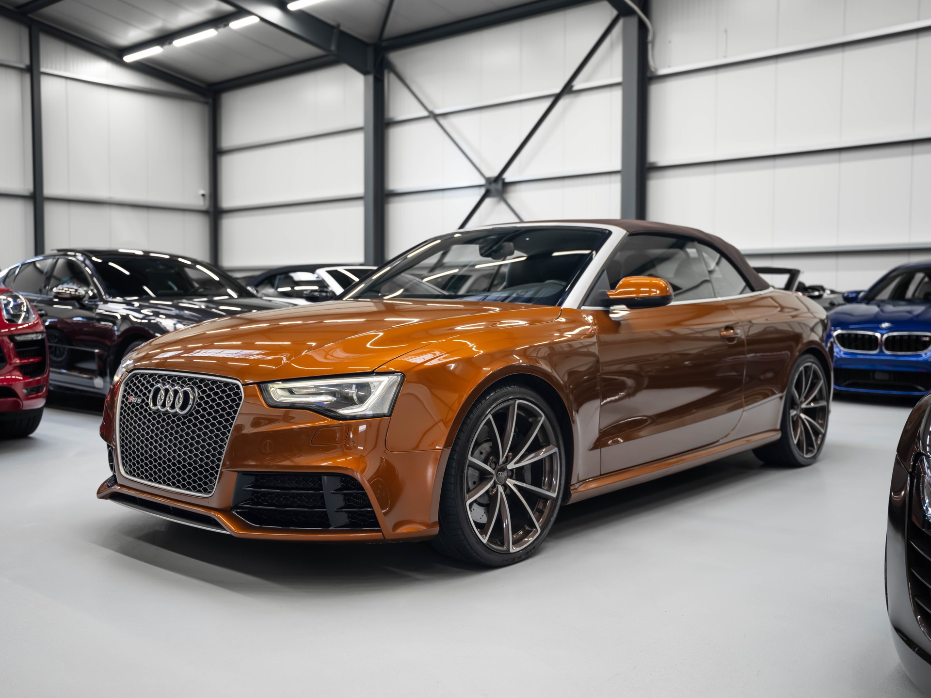 AUDI RS5 Cabrio 4.2 FSI quattro S-tronic-showroom-element-1