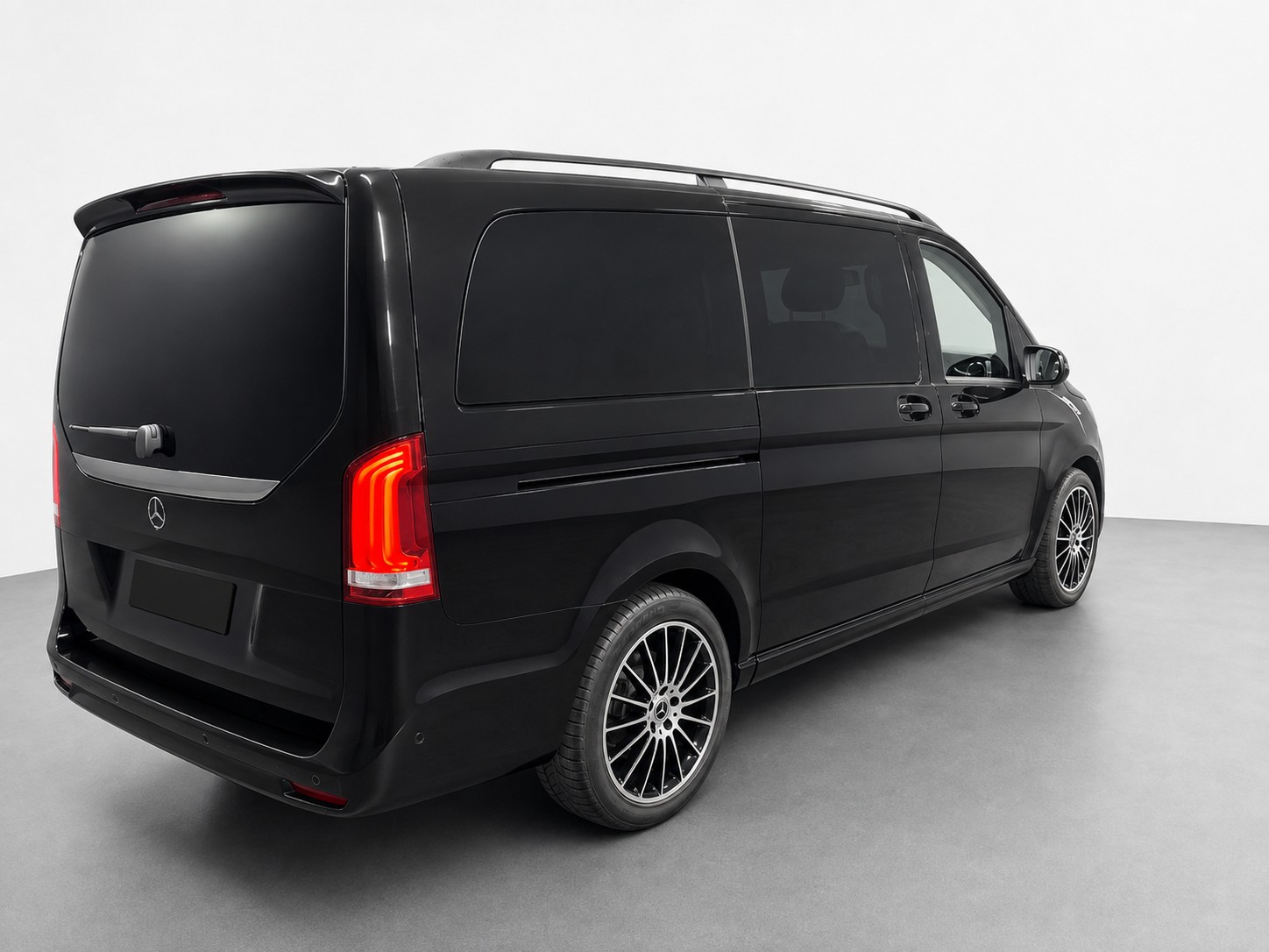 MERCEDES-BENZ Extralang Swiss Edition 4Matic 9G-Tronic-image-5