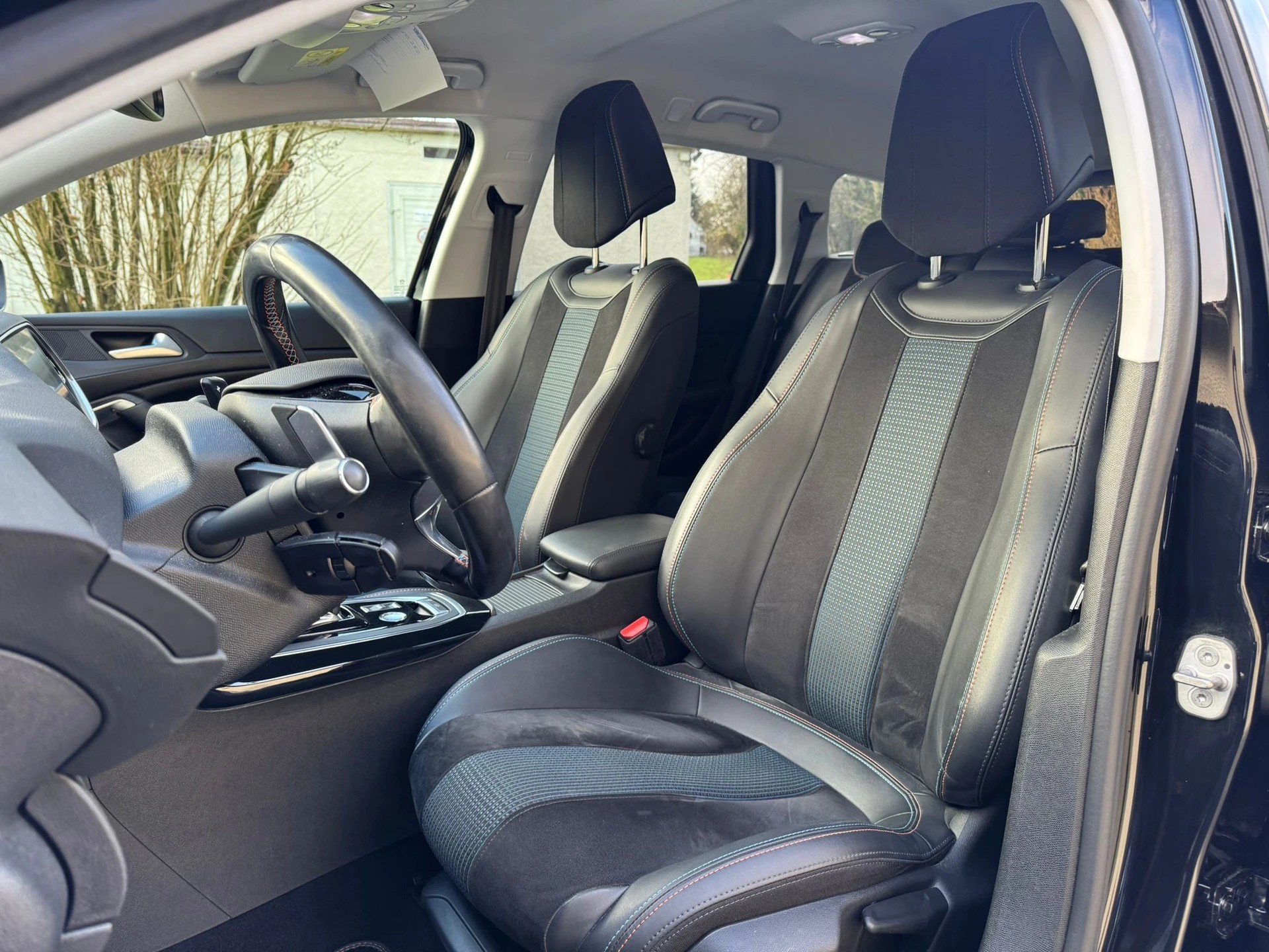 PEUGEOT 308 SW 1.5 BlueHDI Tech Edition EAT8-image-13