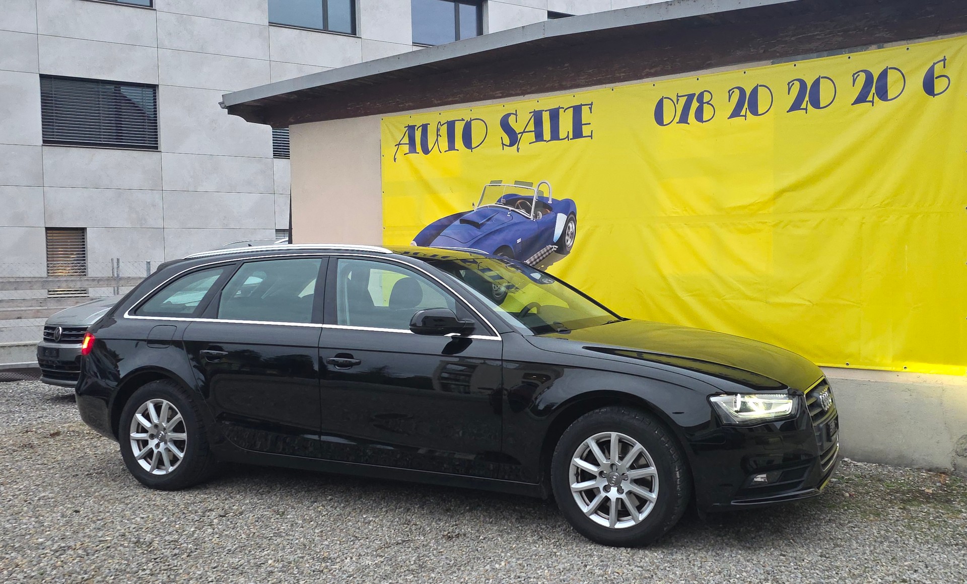 AUDI A4 Avant 2.0 TDI Attraction multitronic-image-3