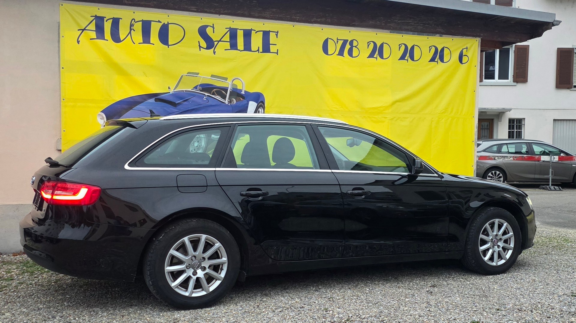 AUDI A4 Avant 2.0 TDI Attraction multitronic-image-4