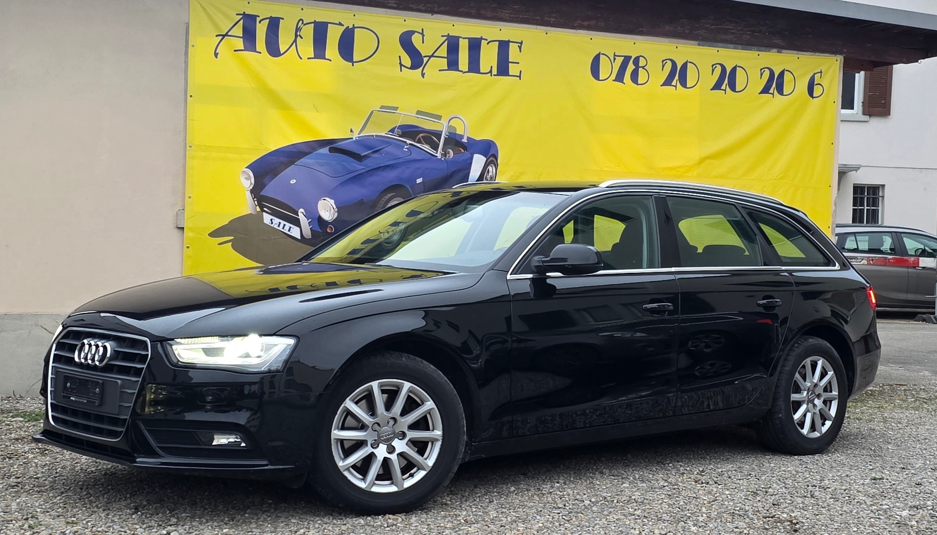 AUDI A4 Avant 2.0 TDI Attraction multitronic-image-1