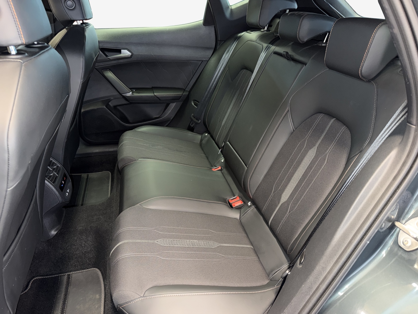 CUPRA Formentor 2.0TSI 4Drive Inicio DSG-image-11
