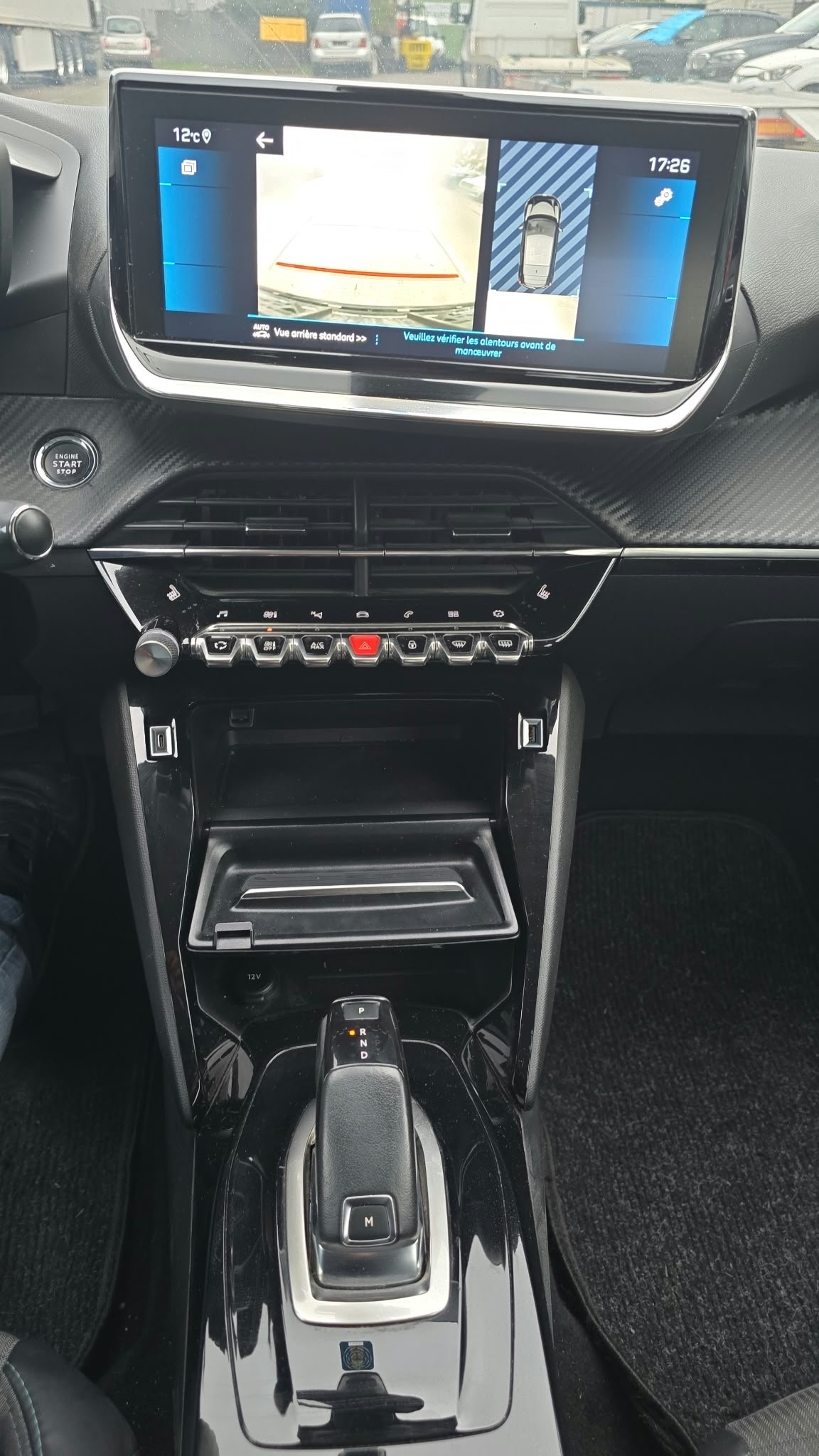 PEUGEOT 1.2 PureTech 100 Allure-image-11