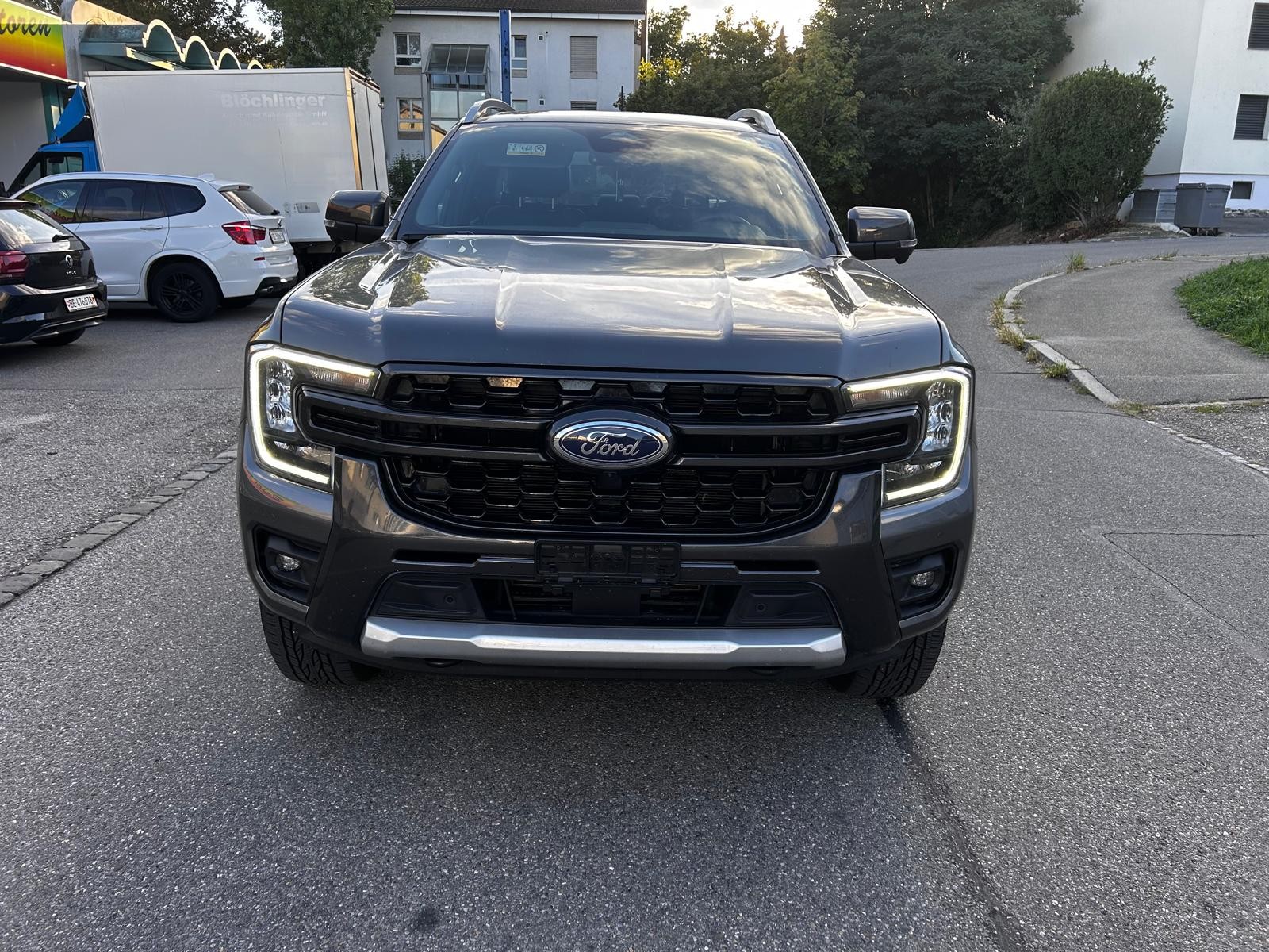 Car photo