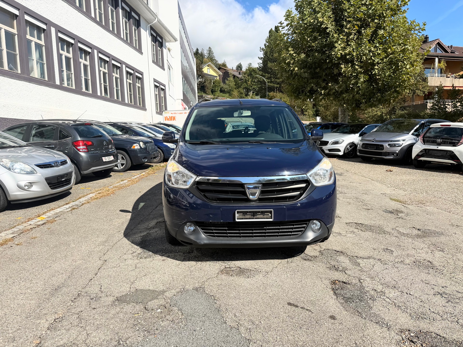DACIA Lodgy 1.2 Turbo Stepway PL-image-1