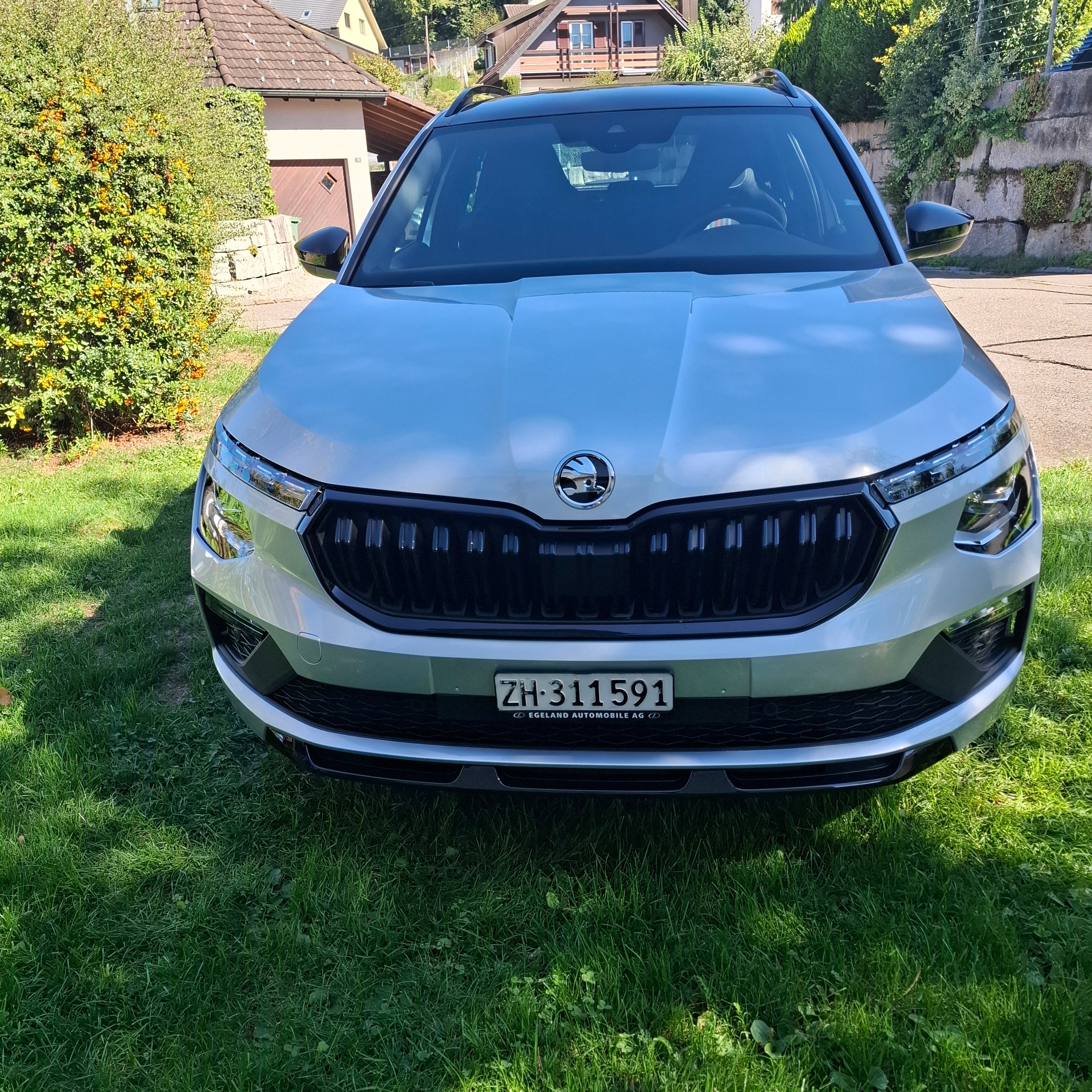 Car photo
