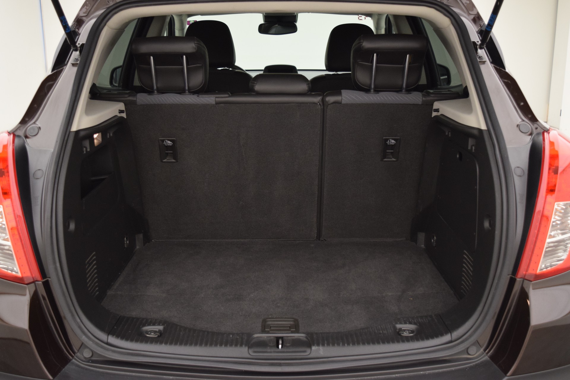 OPEL Mokka 1.4T Cosmo 4WD-image-6