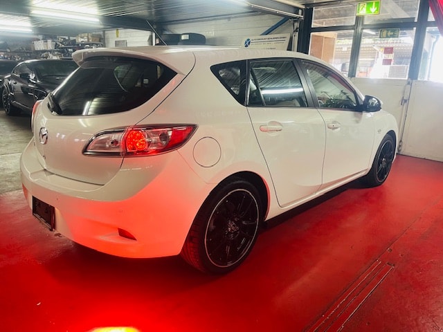MAZDA 3 2.2 16V CD Sport-image-7