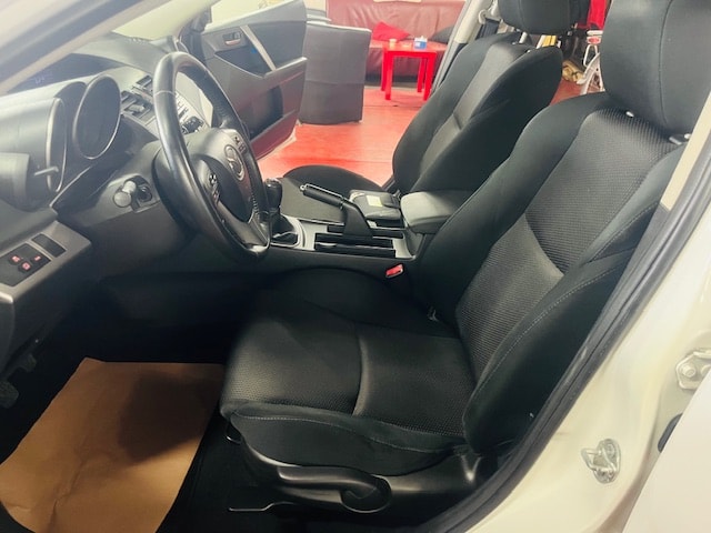MAZDA 3 2.2 16V CD Sport-image-13