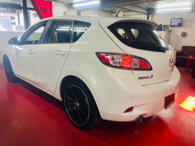 MAZDA 3 2.2 16V CD Sport-image-4