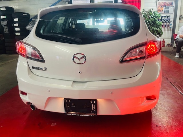 MAZDA 3 2.2 16V CD Sport-image-2