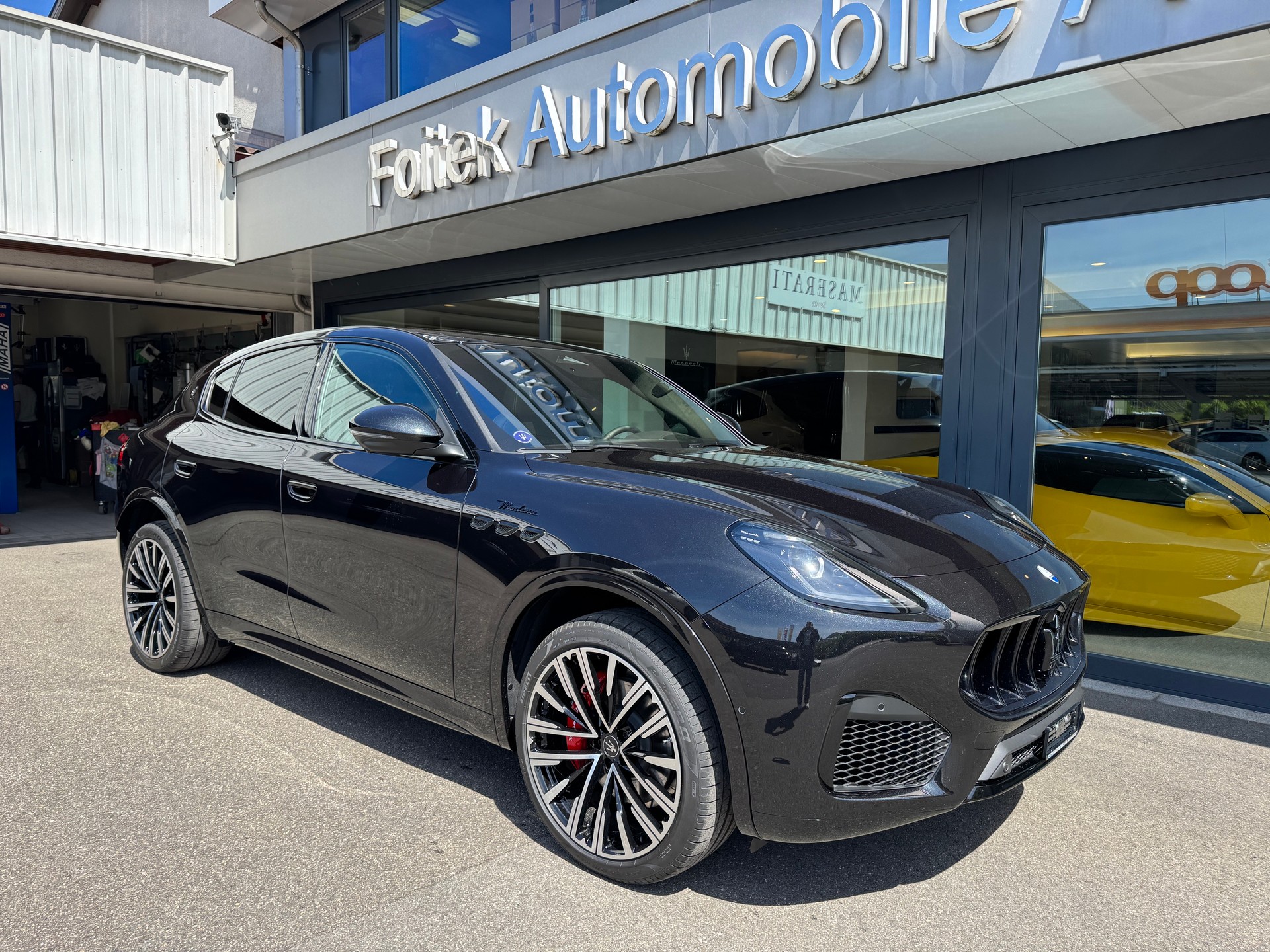 MASERATI Grecale 2.0 MHEV Modena-image-2