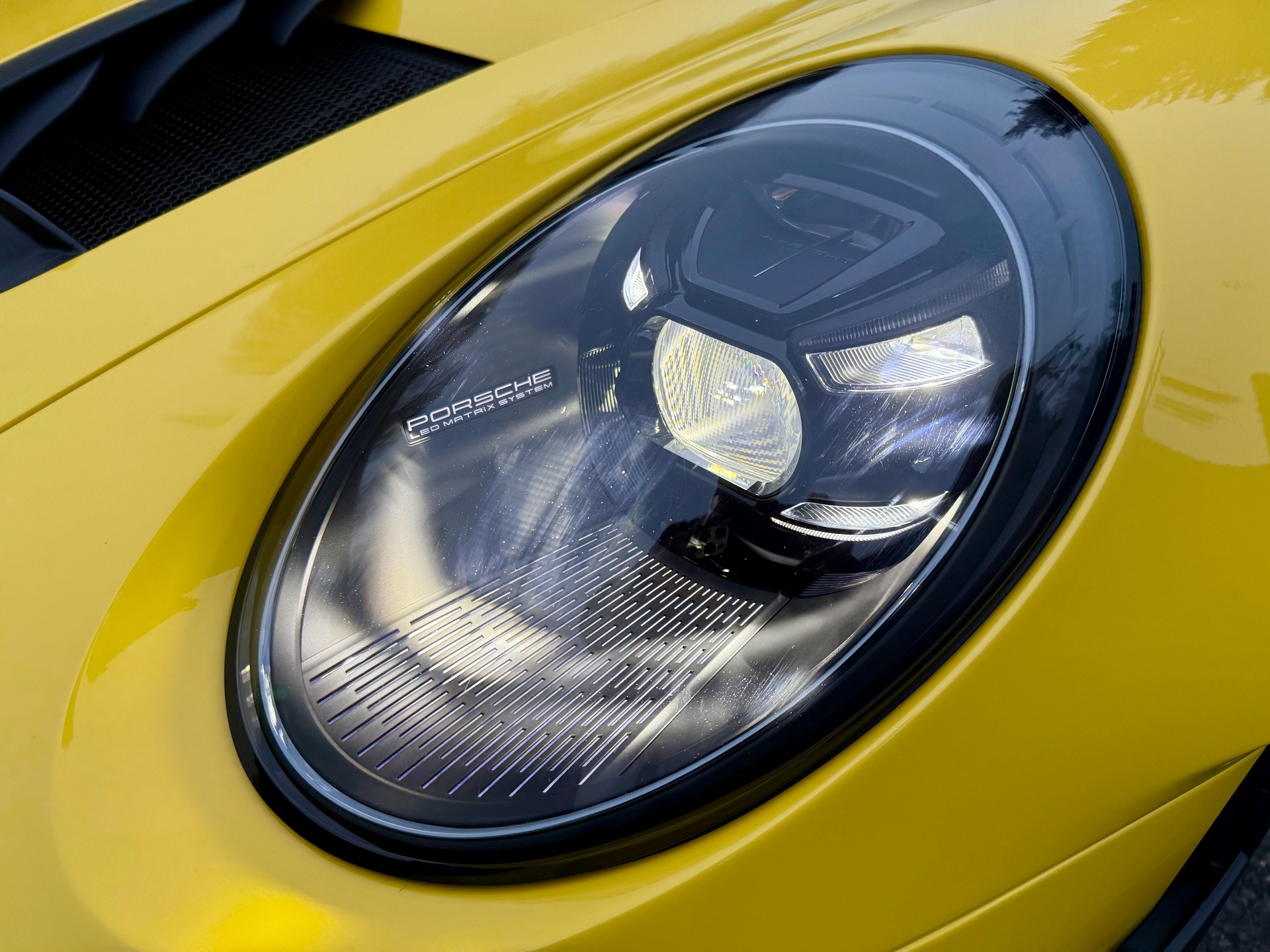 PORSCHE 911 GT3 RS-image-7