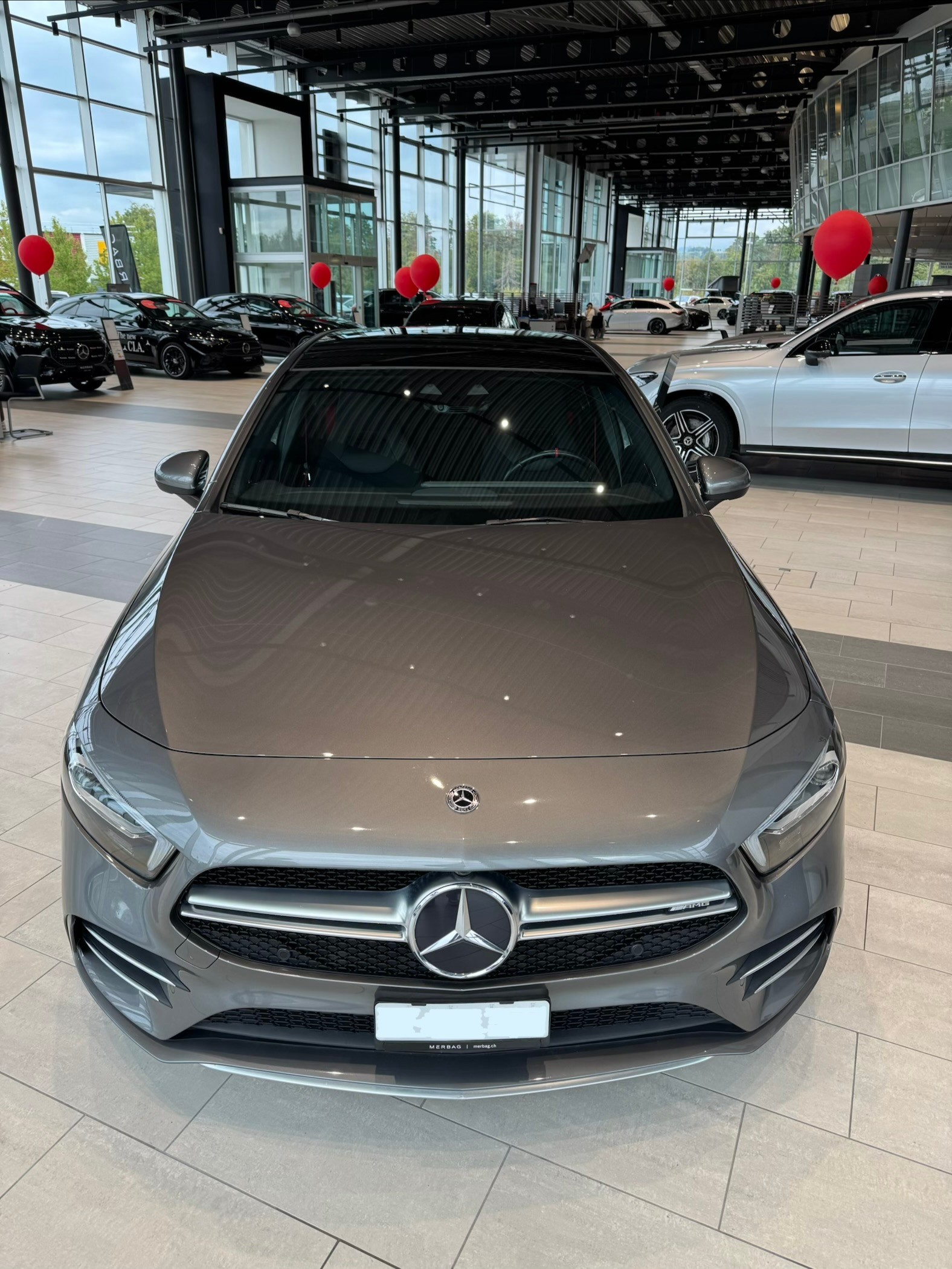 MERCEDES-BENZ A 35 AMG-image-5