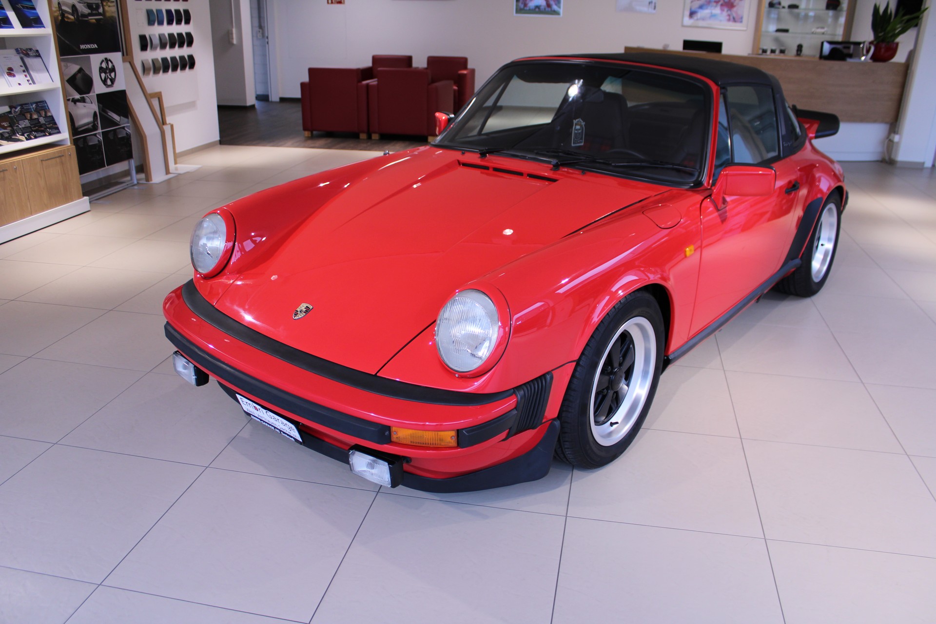 PORSCHE 911 SC Targa-image-0