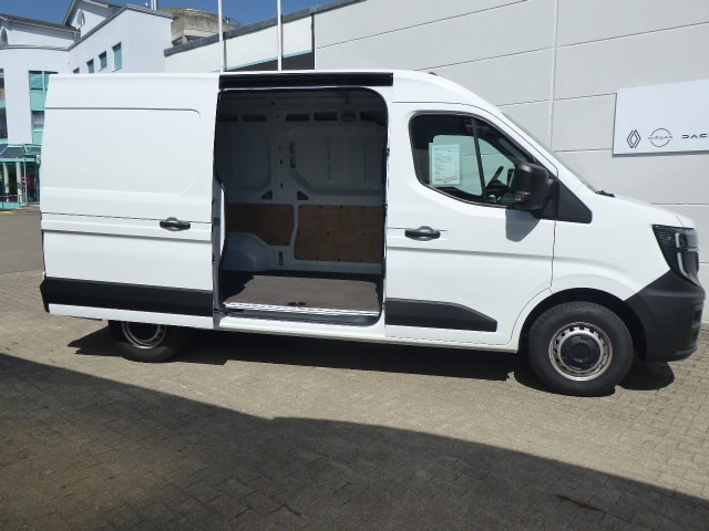 RENAULT Master T35 2.0 Blue dCi 130 L2H2 Advance-image-10