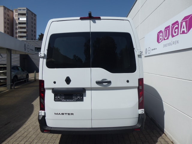 RENAULT Master T35 2.0 Blue dCi 130 L2H2 Advance-image-3