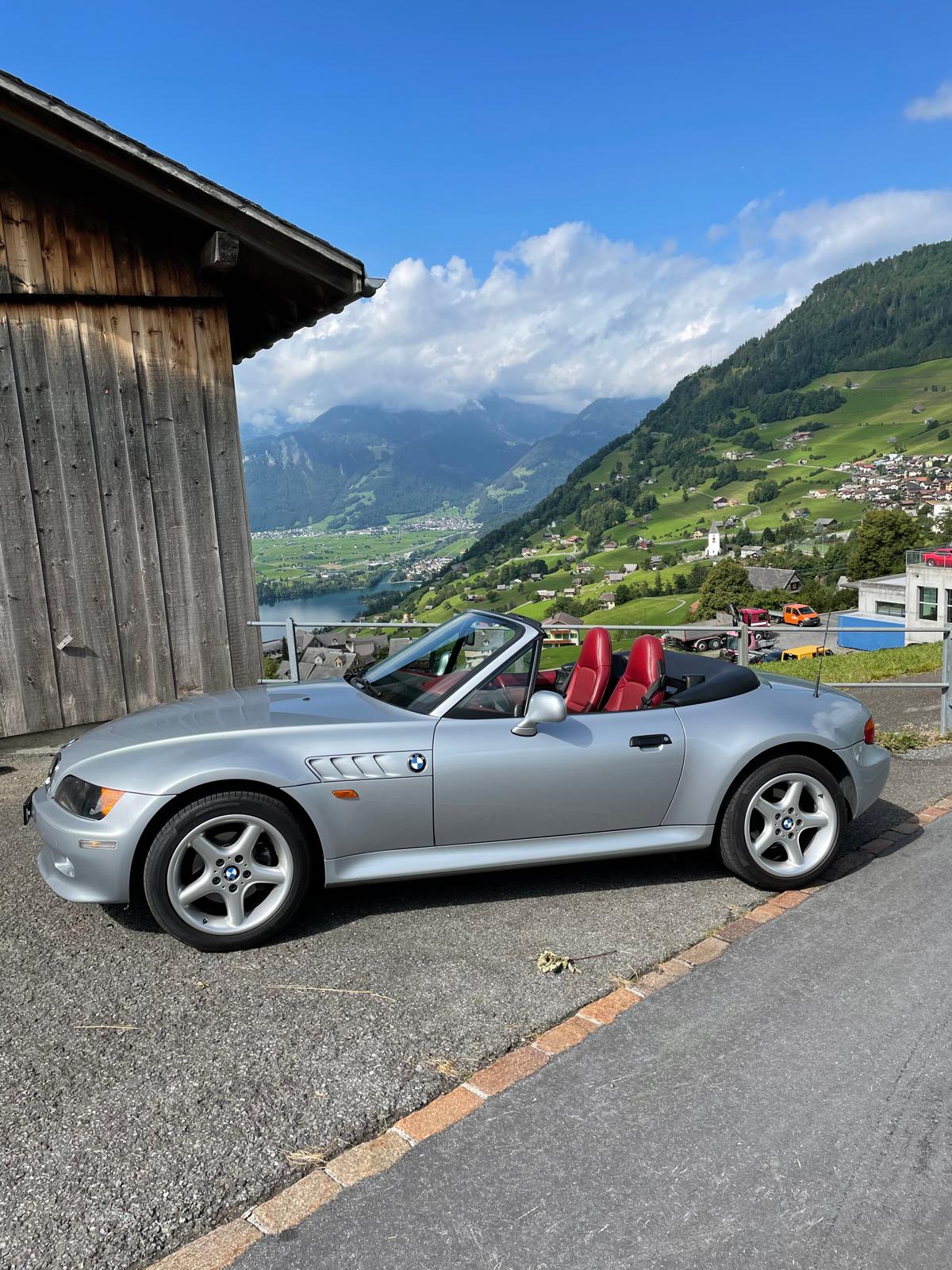 BMW Z3 2.8i Roadster-image-3