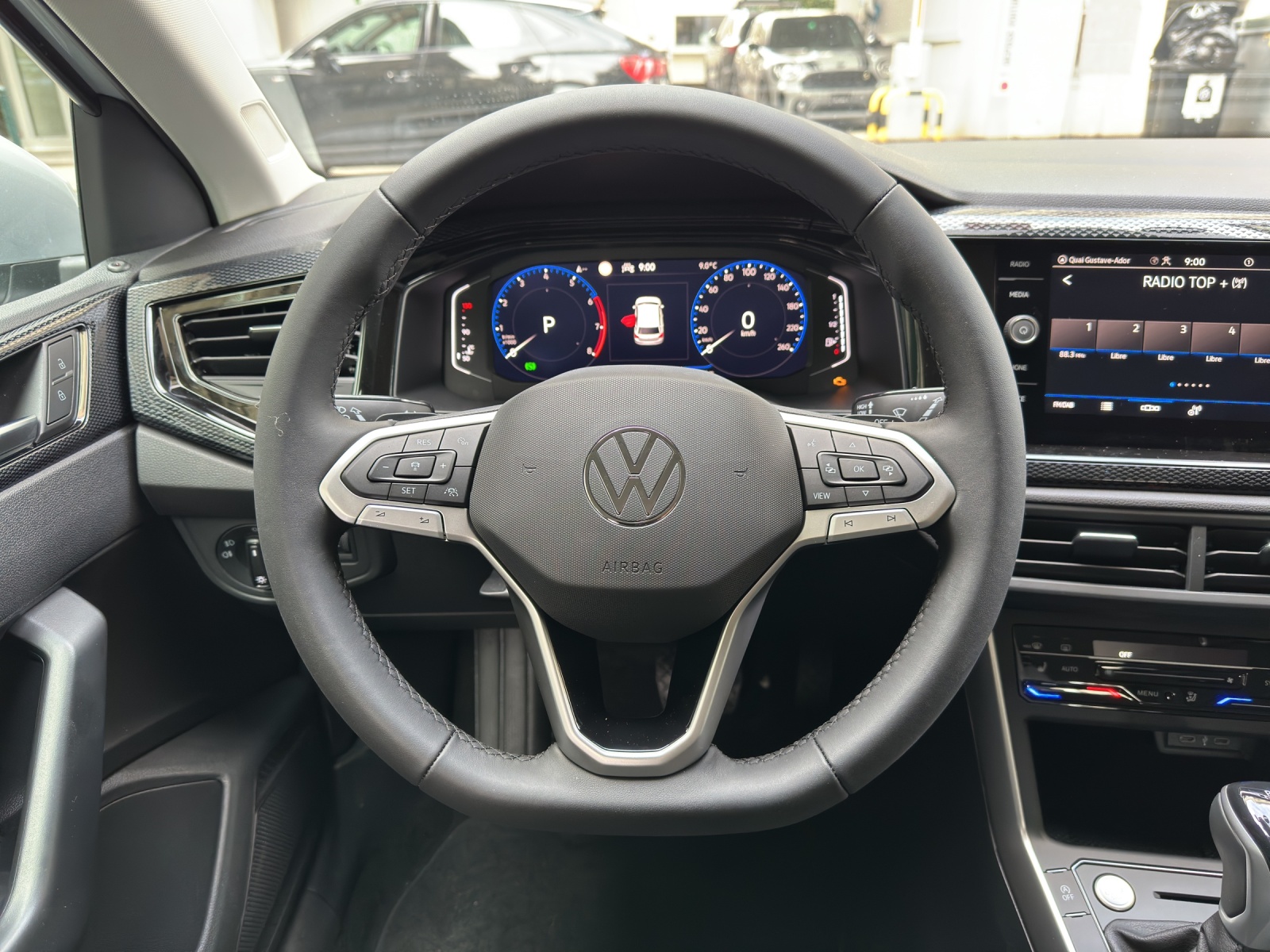 VW Polo 1.0 TSI Life DSG-image-4