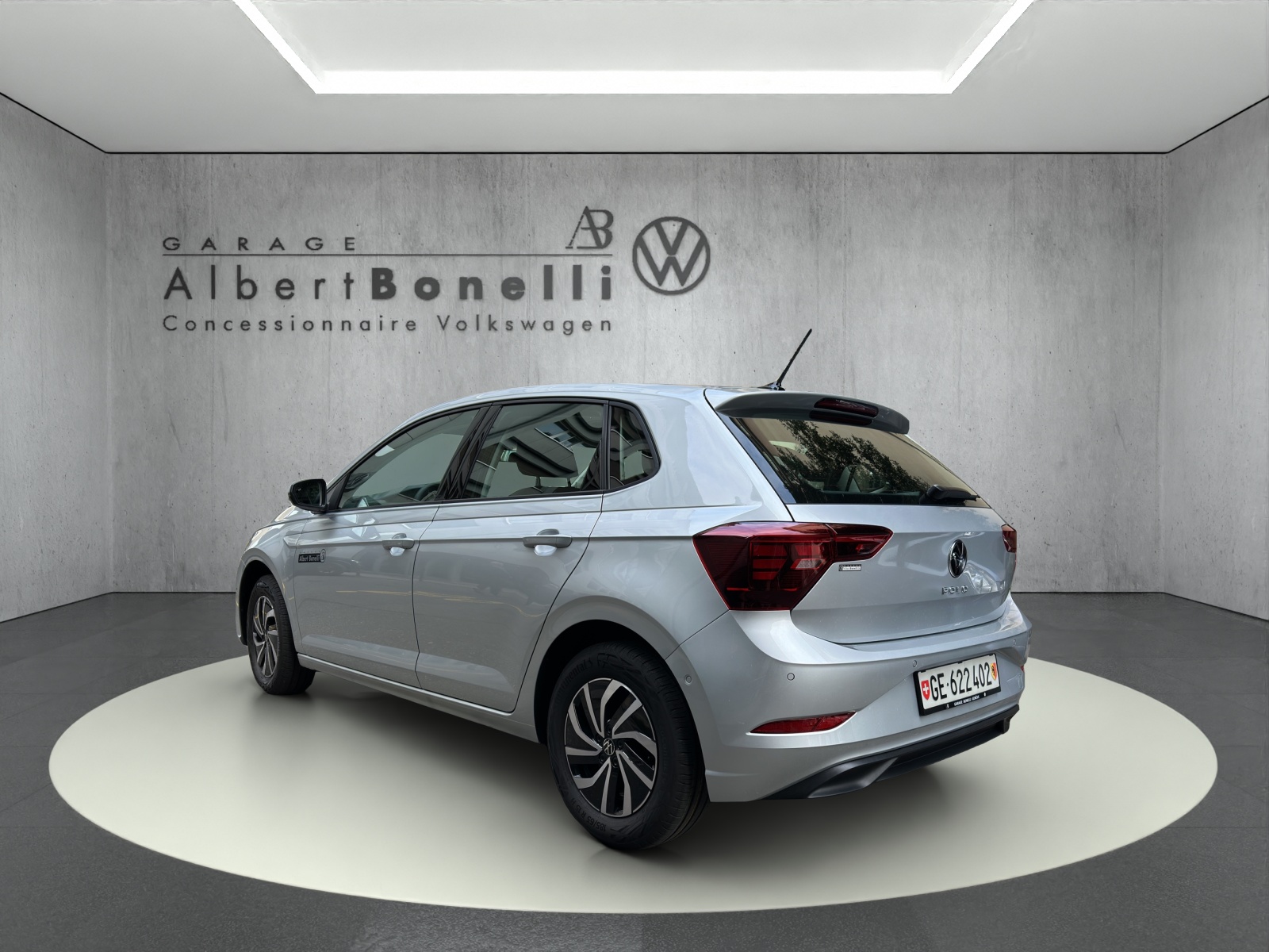 VW Polo 1.0 TSI Life DSG-showroom-element-1