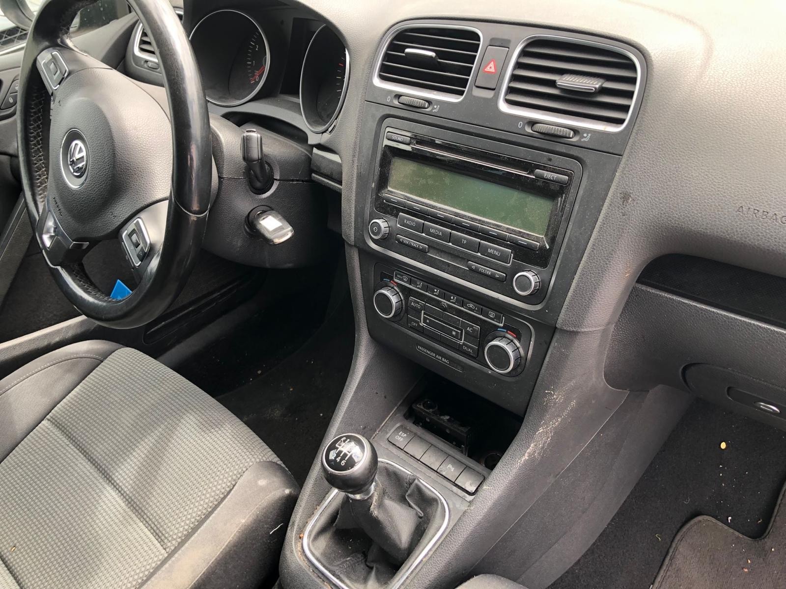 VW Golf 1.4 TSI Trendline-image-11