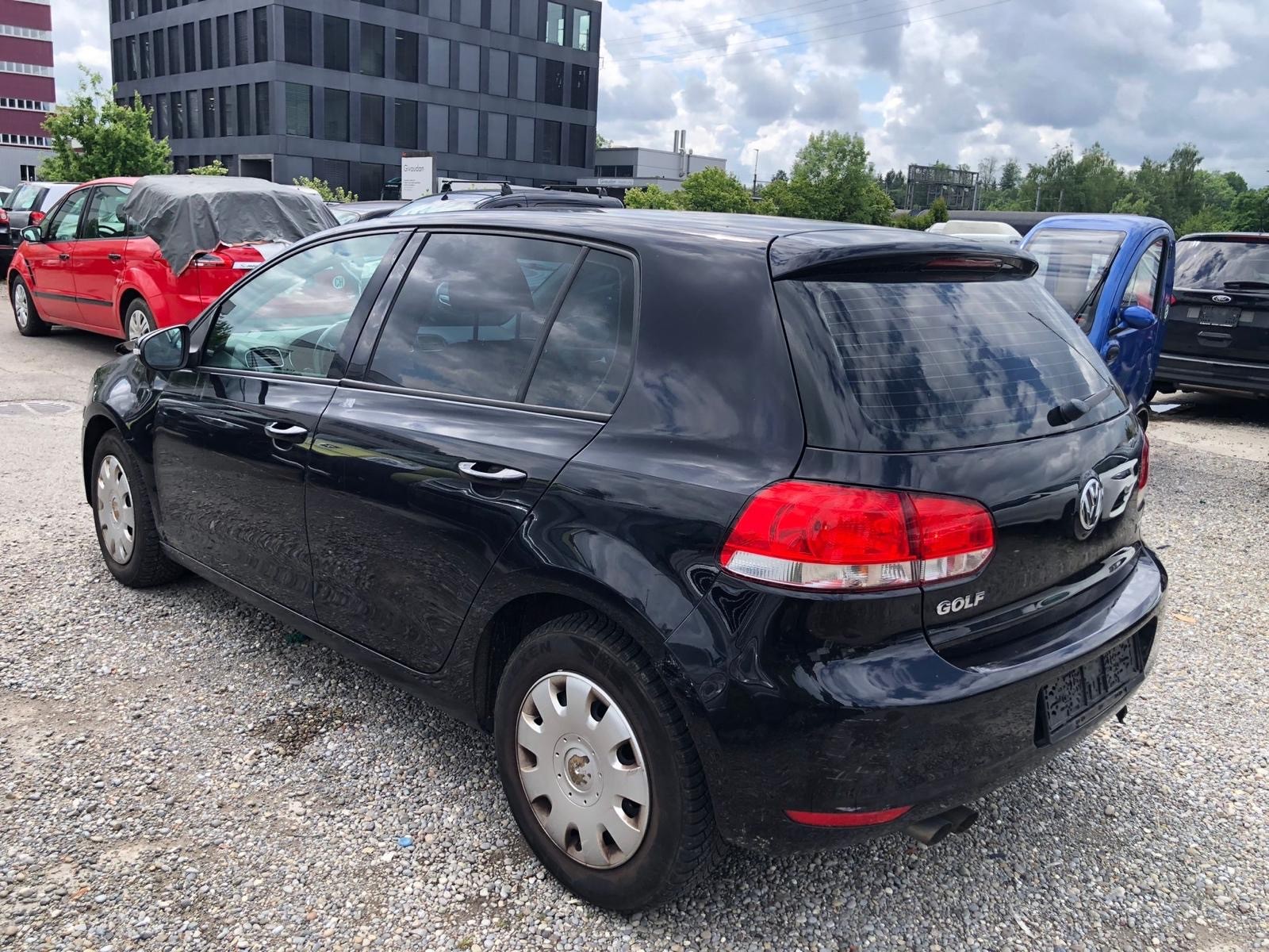 VW Golf 1.4 TSI Trendline-image-5