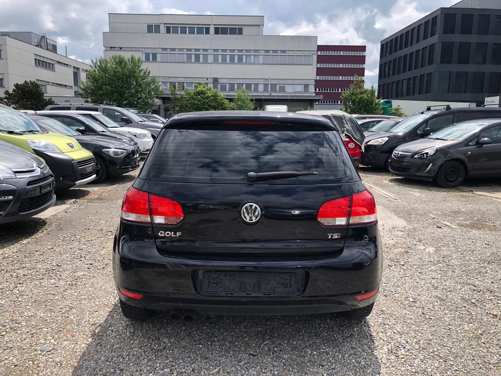 VW Golf 1.4 TSI Trendline-image-4