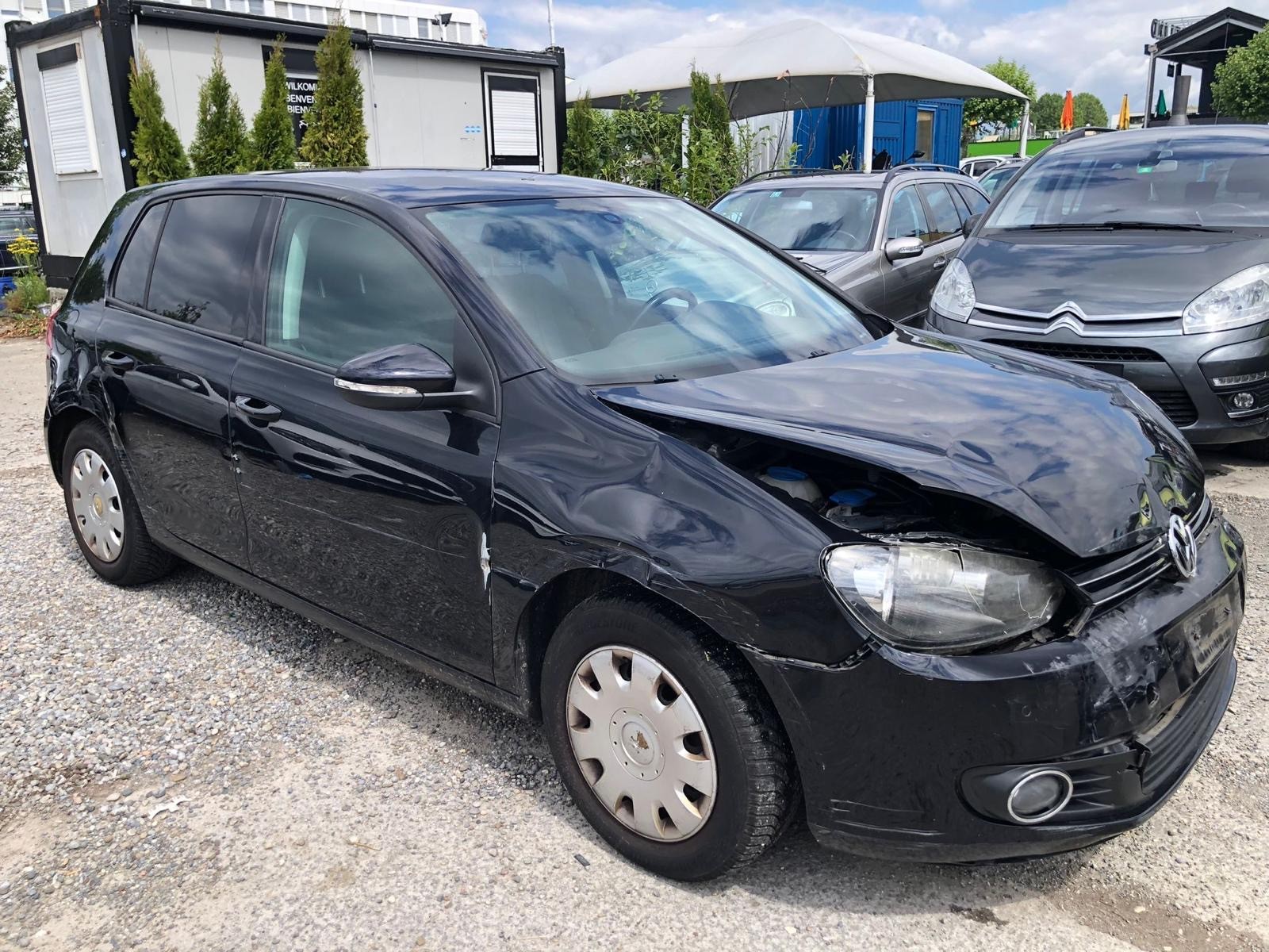 VW Golf 1.4 TSI Trendline-image-2