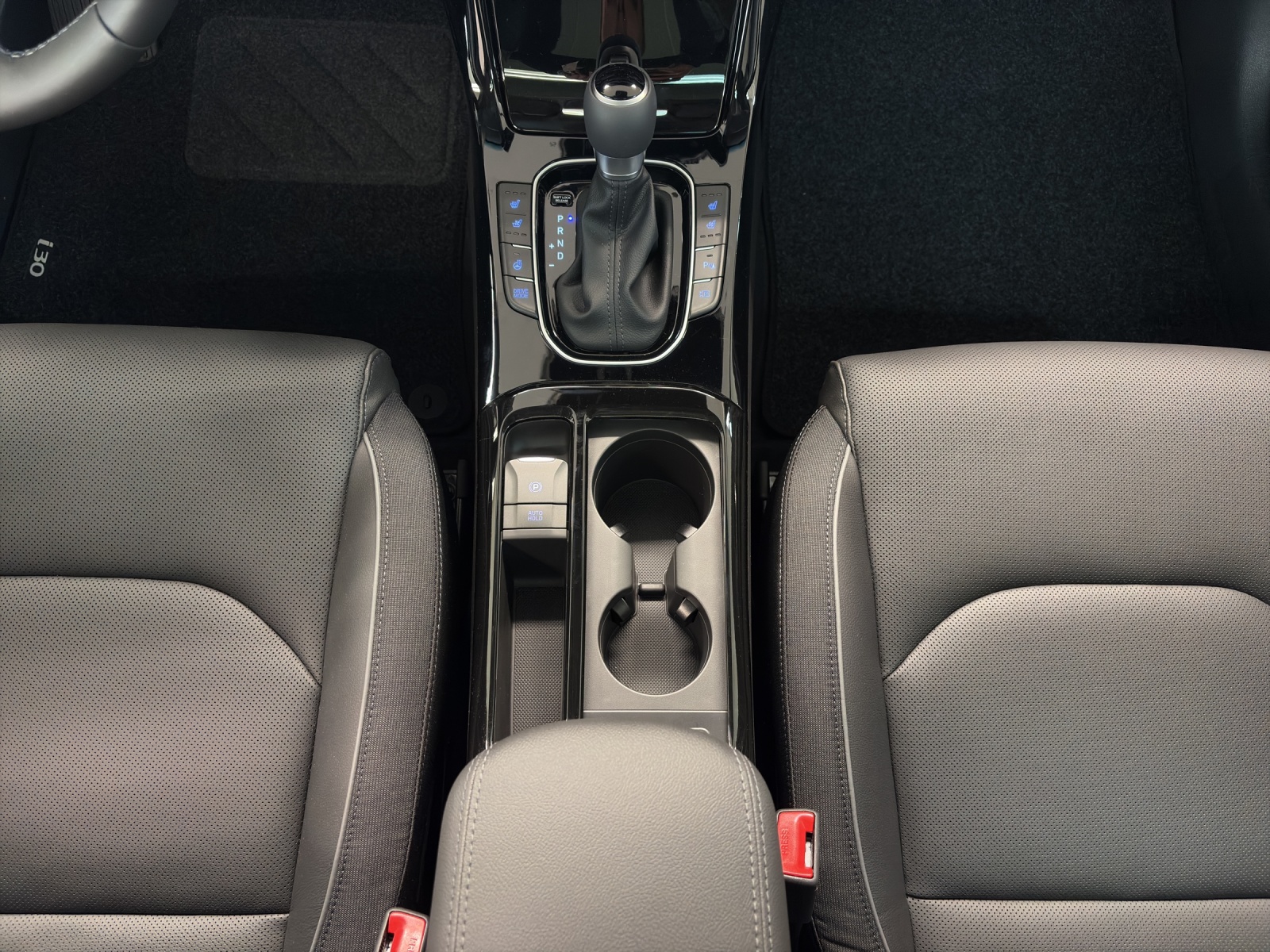 HYUNDAI i30 1.5 T-GDi Vertex 48V MH DCT-image-16