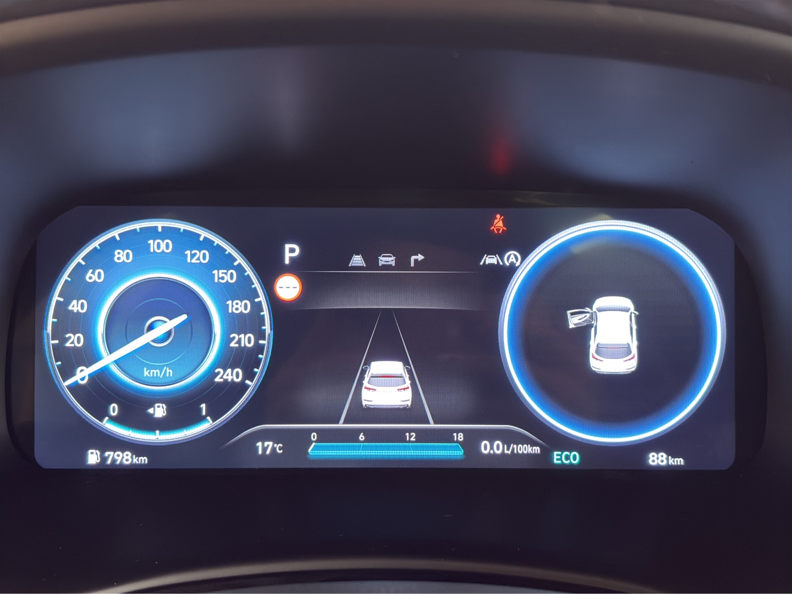 HYUNDAI i30 1.5 T-GDi Vertex 48V MH DCT-image-13