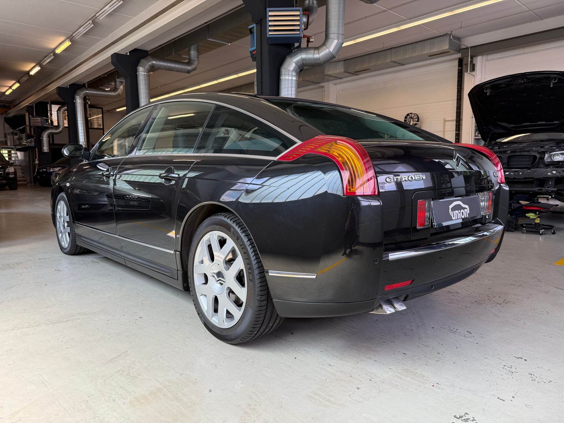 CITROEN C6 Sedan 3.0i V6 Exclusive Automatic-image-6