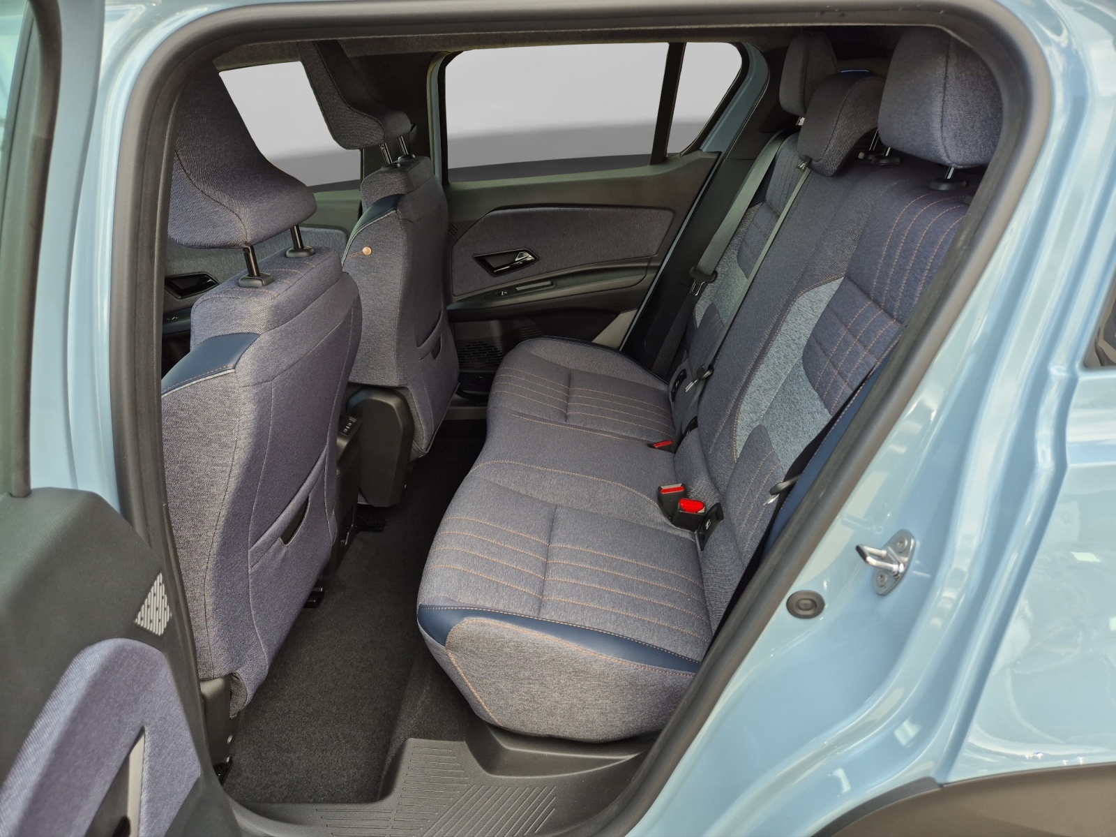 RENAULT R4 E-TECH ELECTRIC techno 150PS Comfort Range-image-6