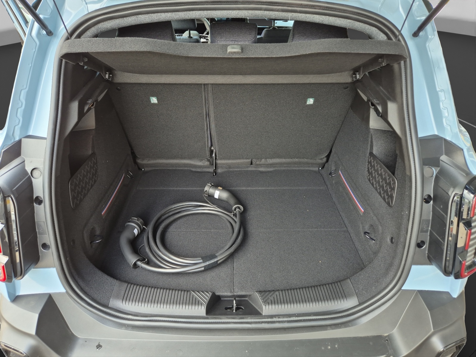 RENAULT R4 E-TECH ELECTRIC techno 150PS Comfort Range-image-8