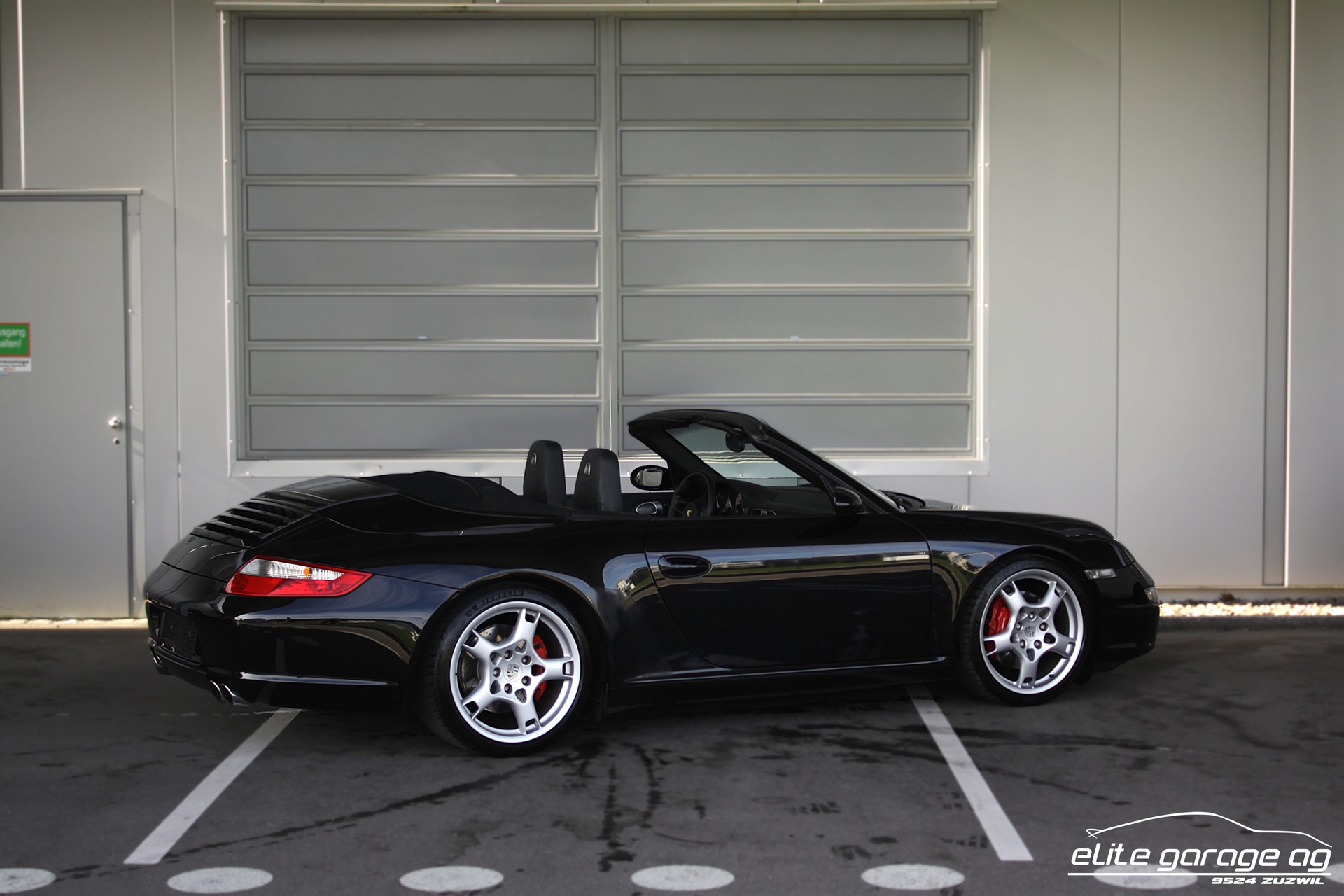 PORSCHE 911 Cabrio Carrera S-image-4