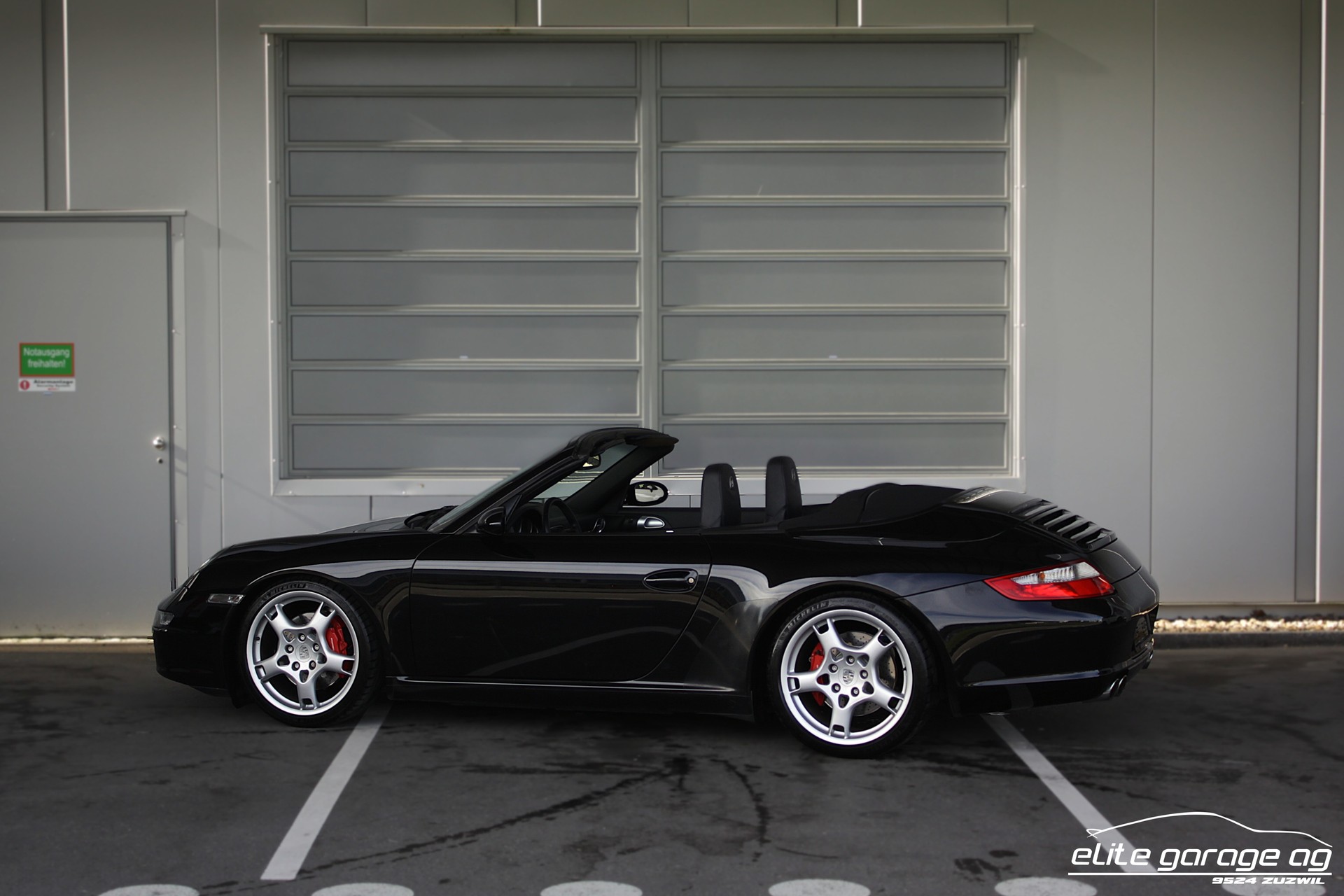 PORSCHE 911 Cabrio Carrera S-image-2