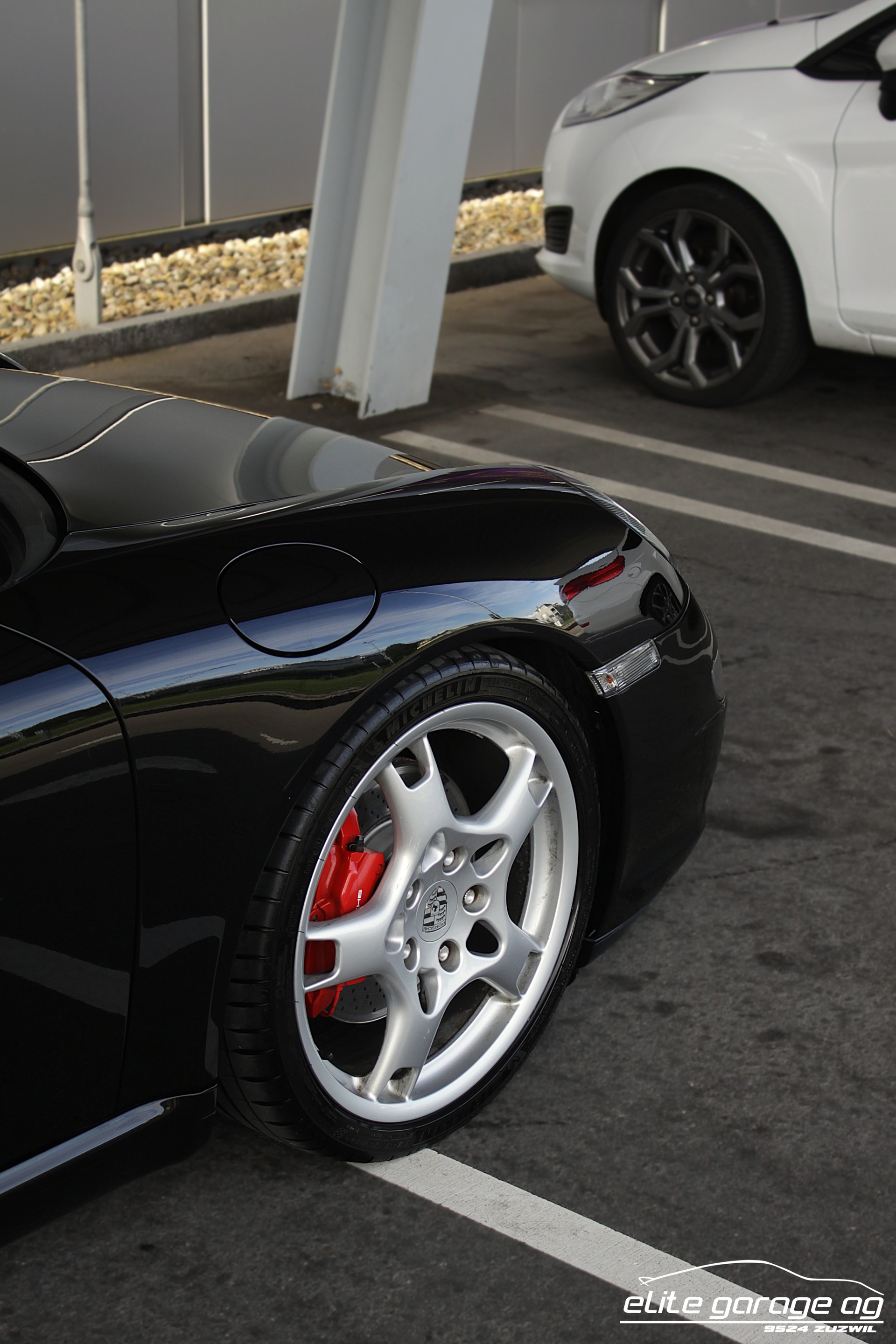 PORSCHE 911 Cabrio Carrera S-image-10