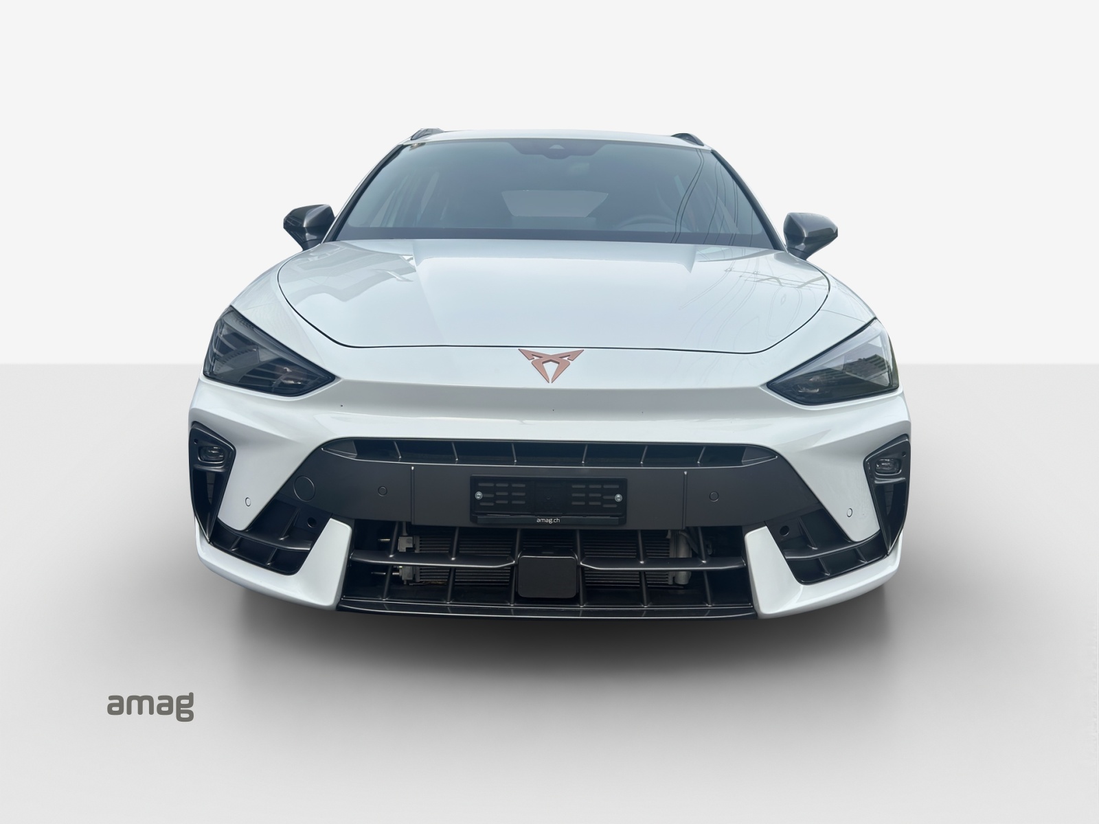 CUPRA LEON ST 1.5 e-HYBRID pHEV Extreme DSG-image-6