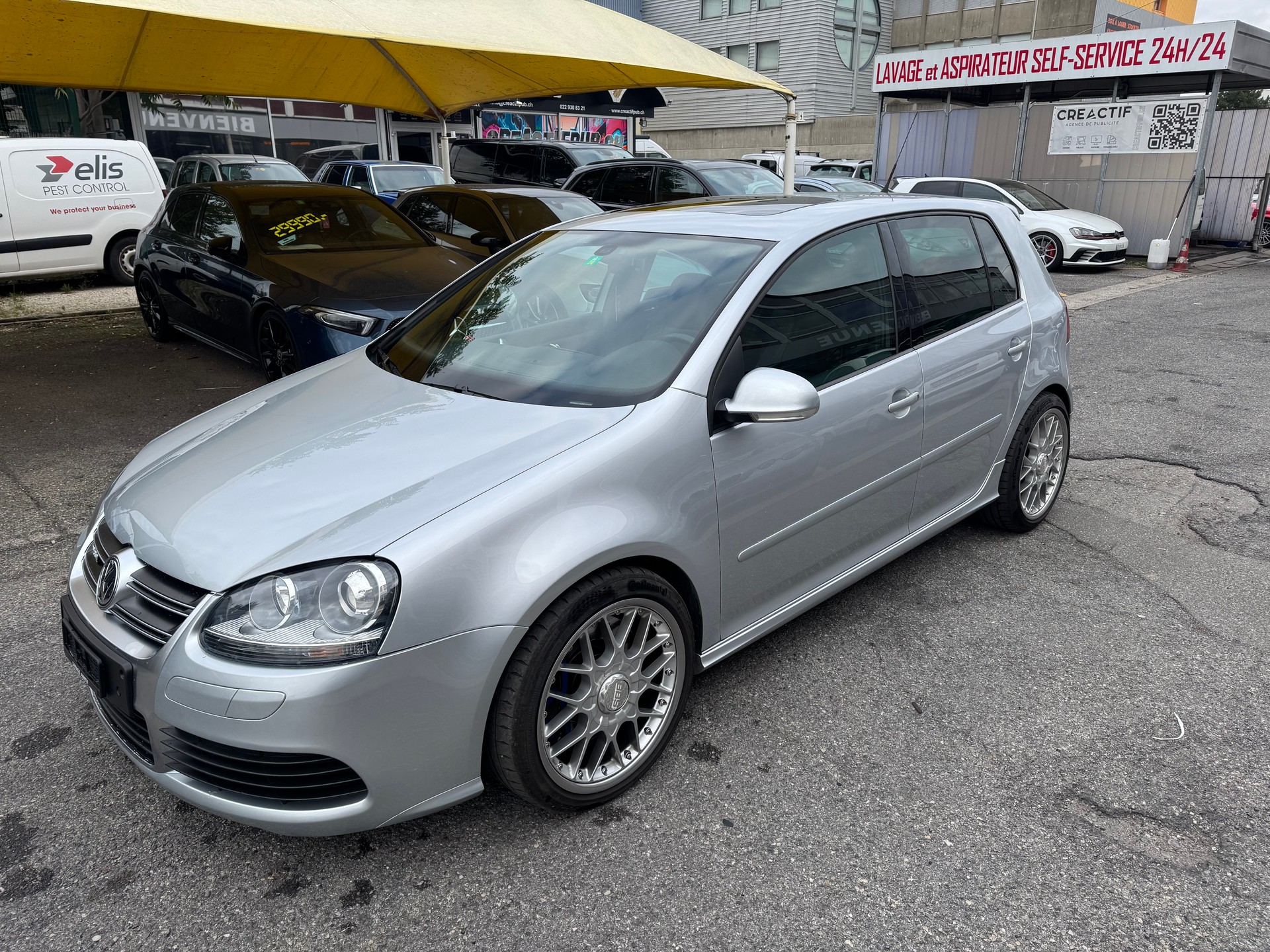 VW Golf R32 4Motion-image-5