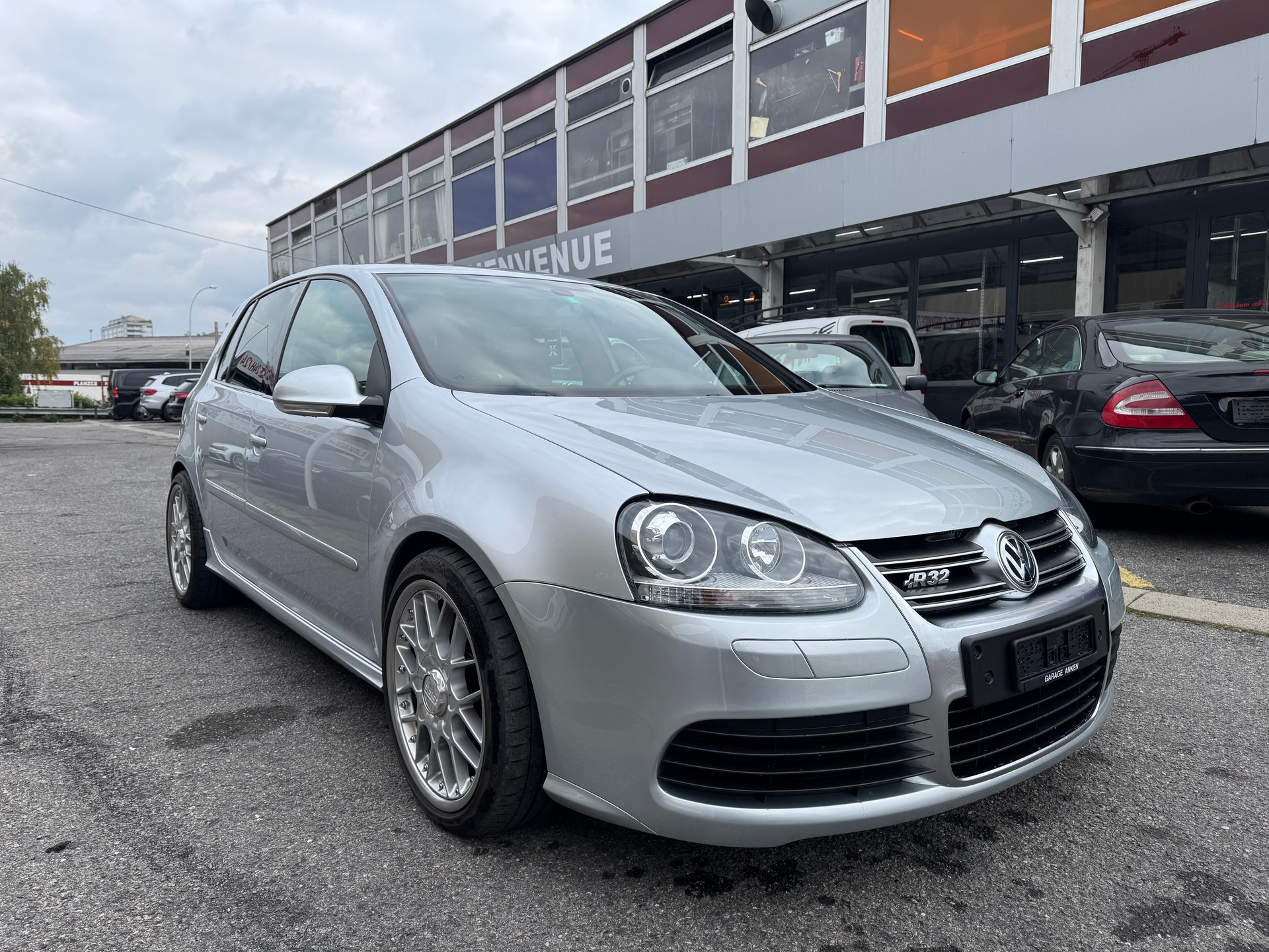VW Golf R32 4Motion-image-6
