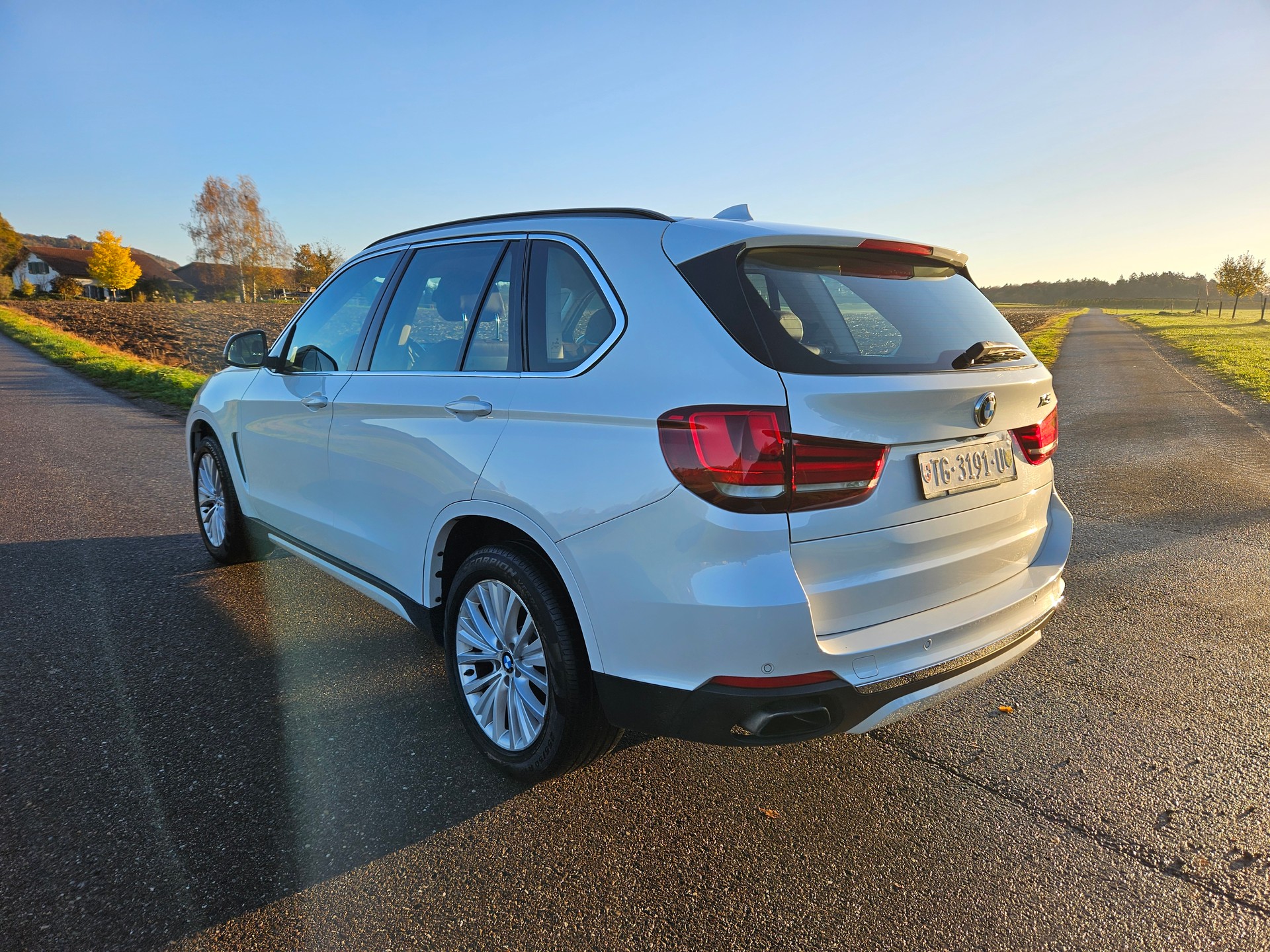 BMW X5 xDrive 50i Steptronic-image-9