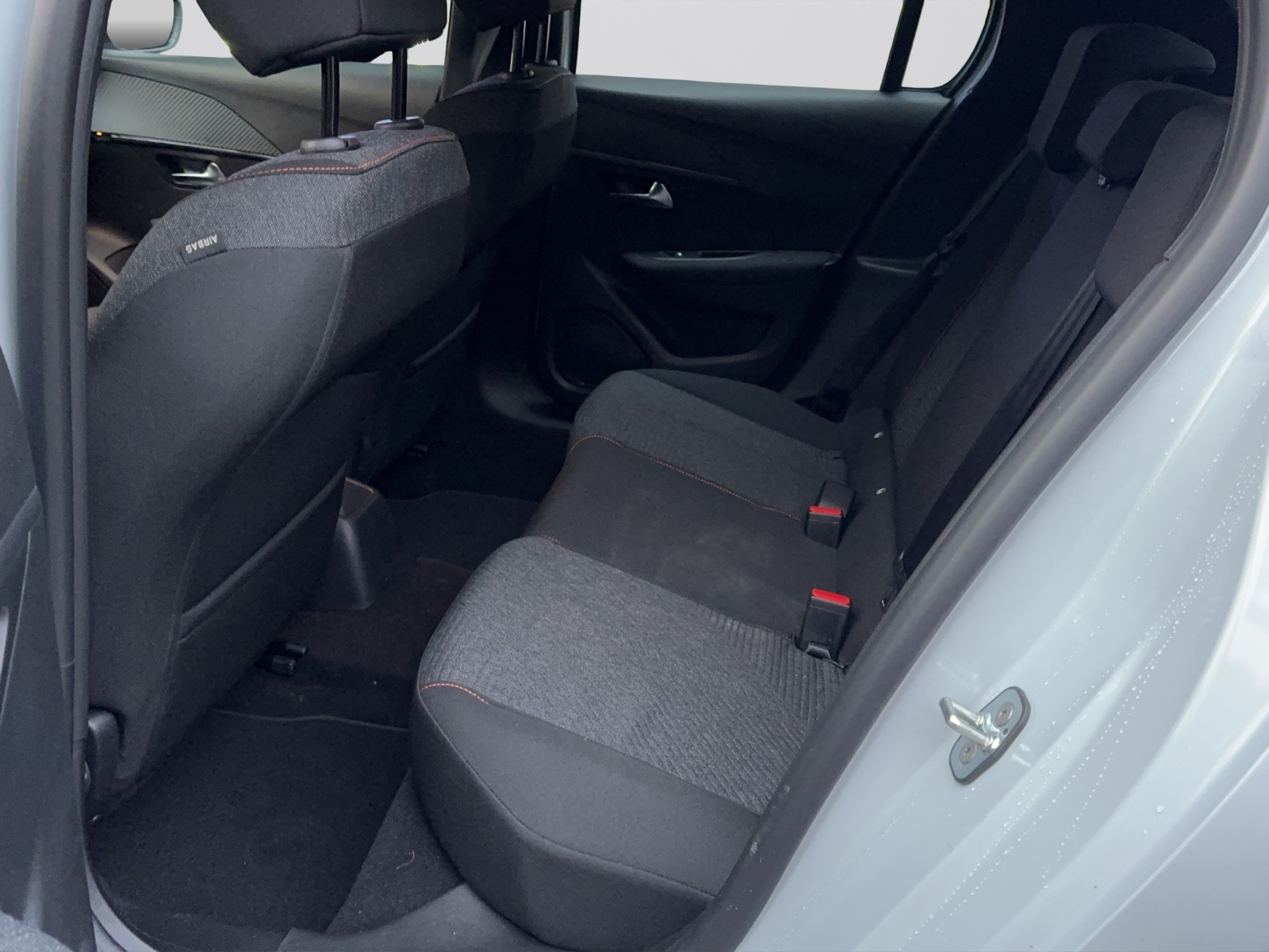 PEUGEOT 208 NEW 1.2 MHEV 110 Style-image-7
