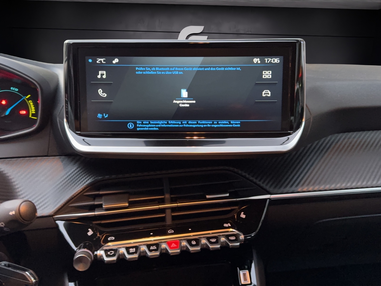 PEUGEOT 208 NEW 1.2 MHEV 110 Style-image-6